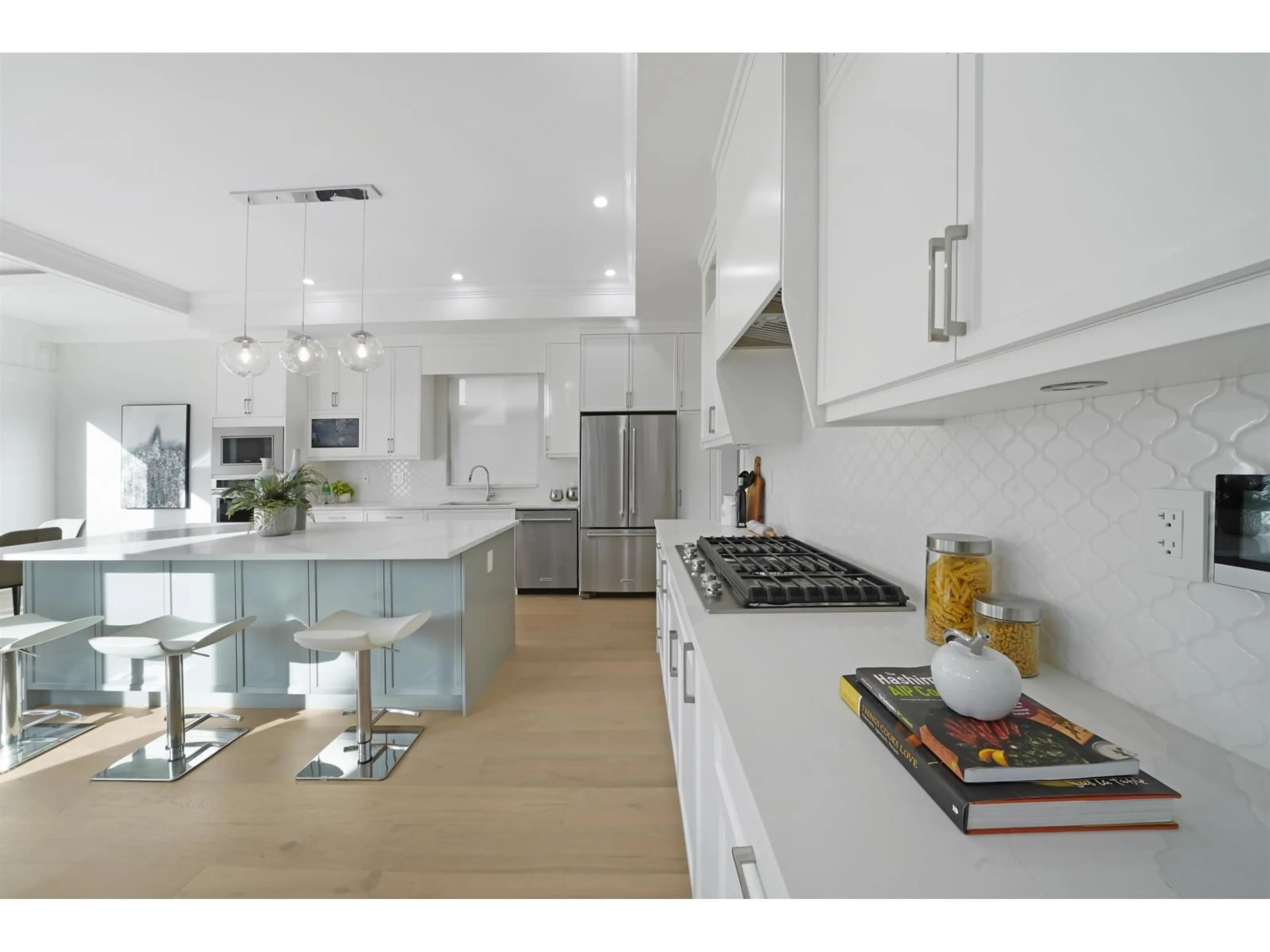 Contemporary kitchen, ceramic/tile floor for 6923 205 STREET, Langley British Columbia V2Y1R2
