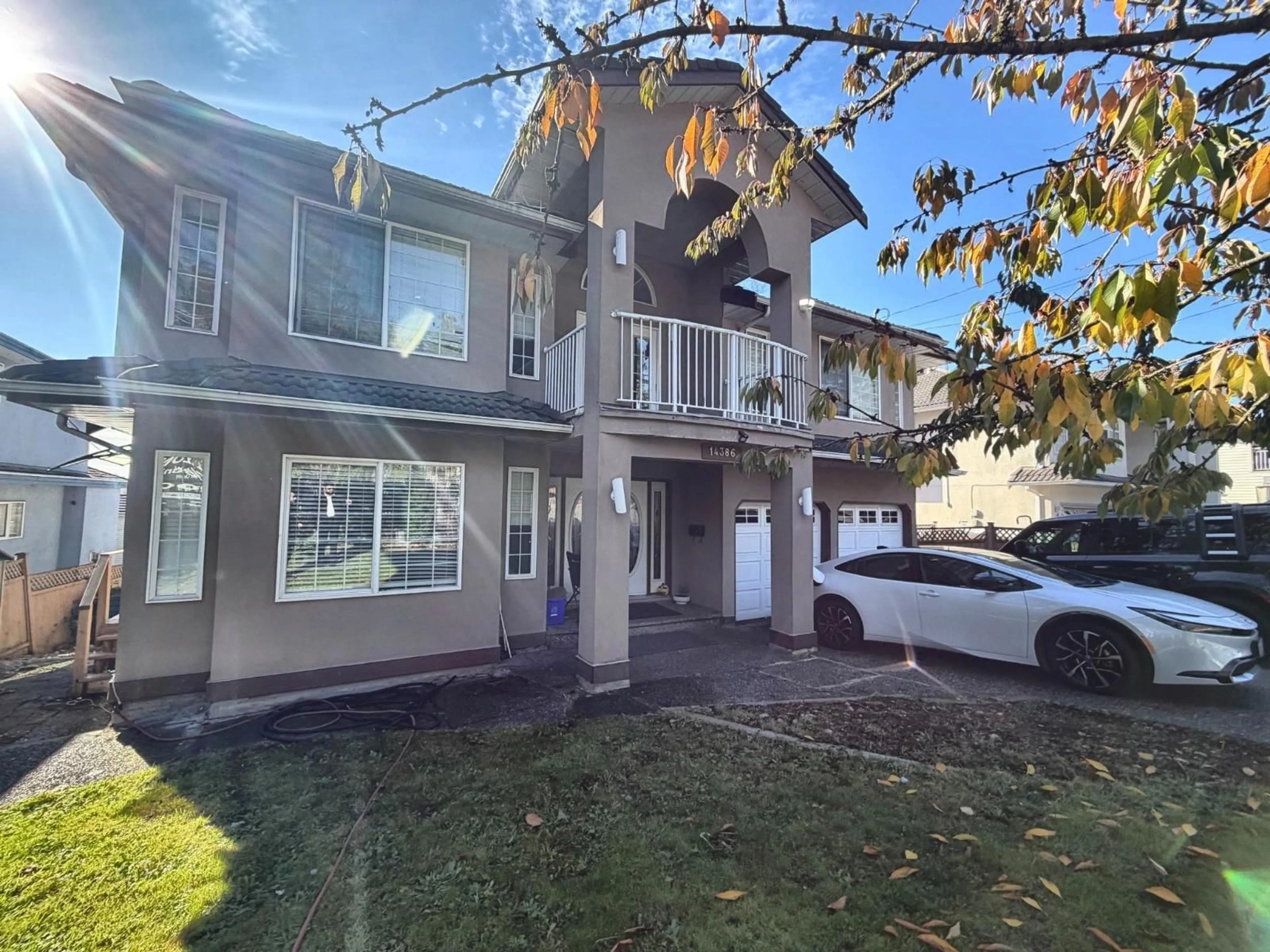 A pic from outside/outdoor area/front of a property/back of a property/a pic from drone, street for 14386 68 AVENUE, Surrey British Columbia V3W2H4