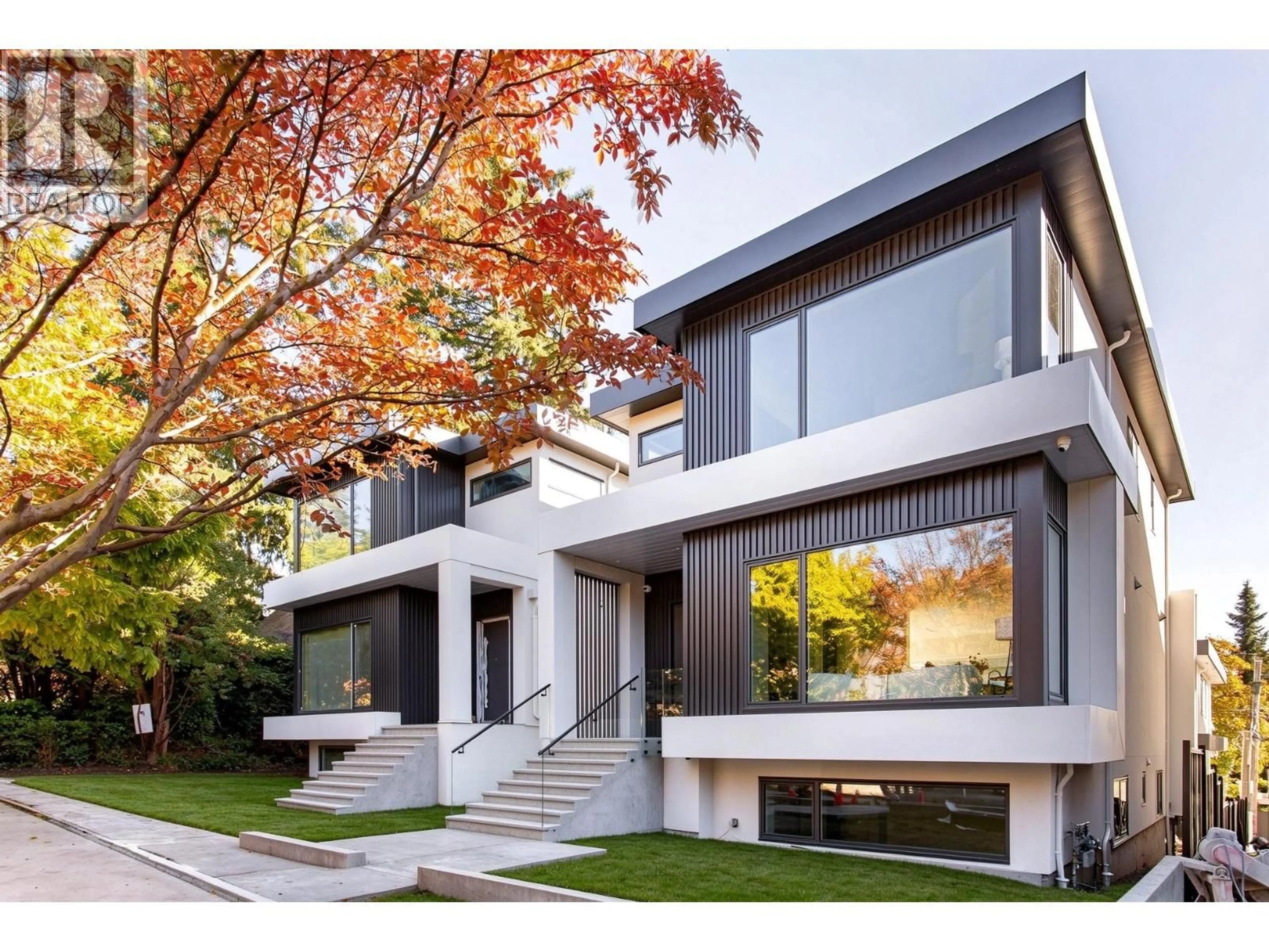 Home with vinyl exterior material, street for 3930 33RD AVENUE, Vancouver British Columbia V6N2H8