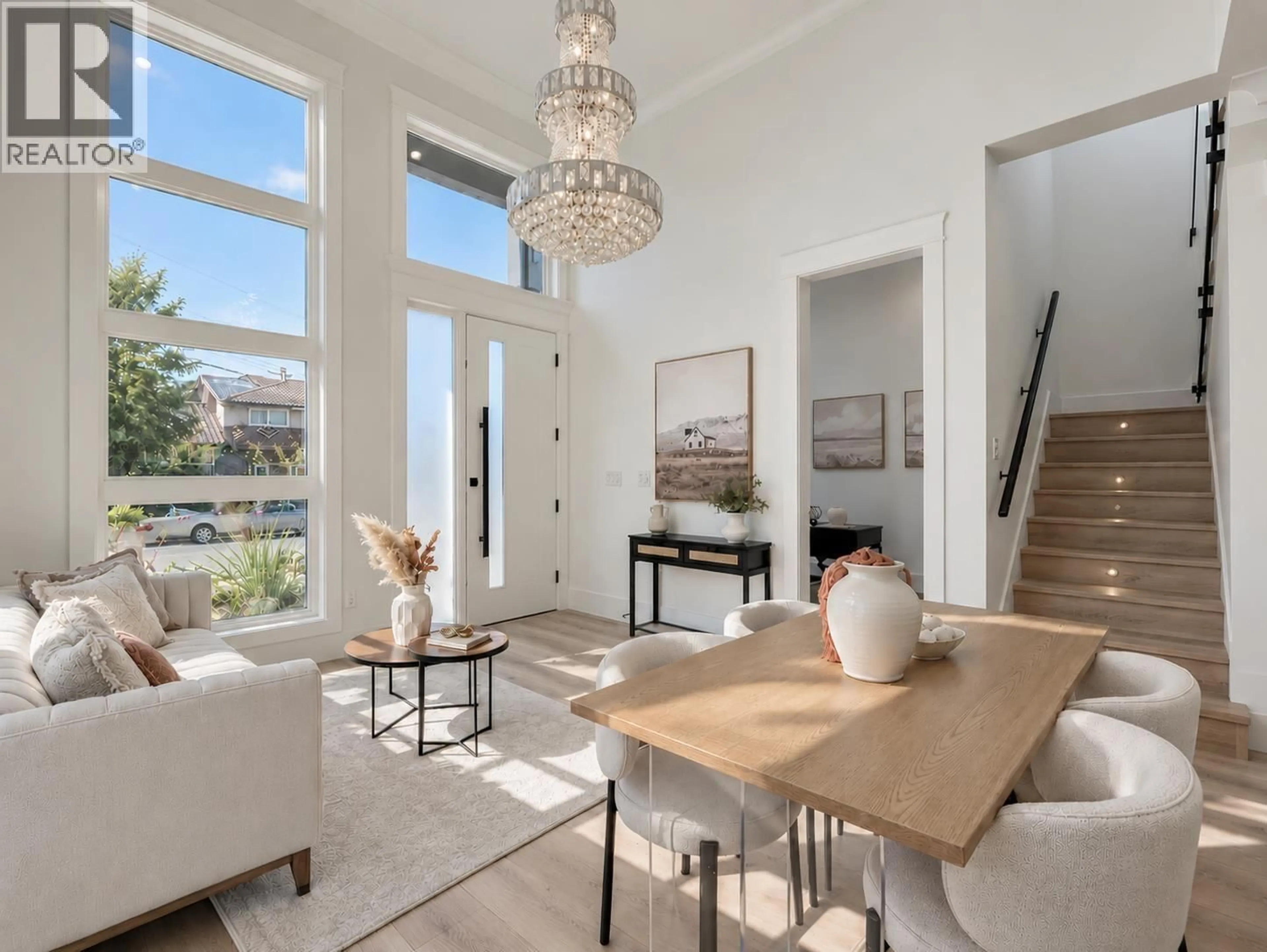 Indoor entryway for 1 - 8760 MILLMORE ROAD, Richmond British Columbia V7C1S9