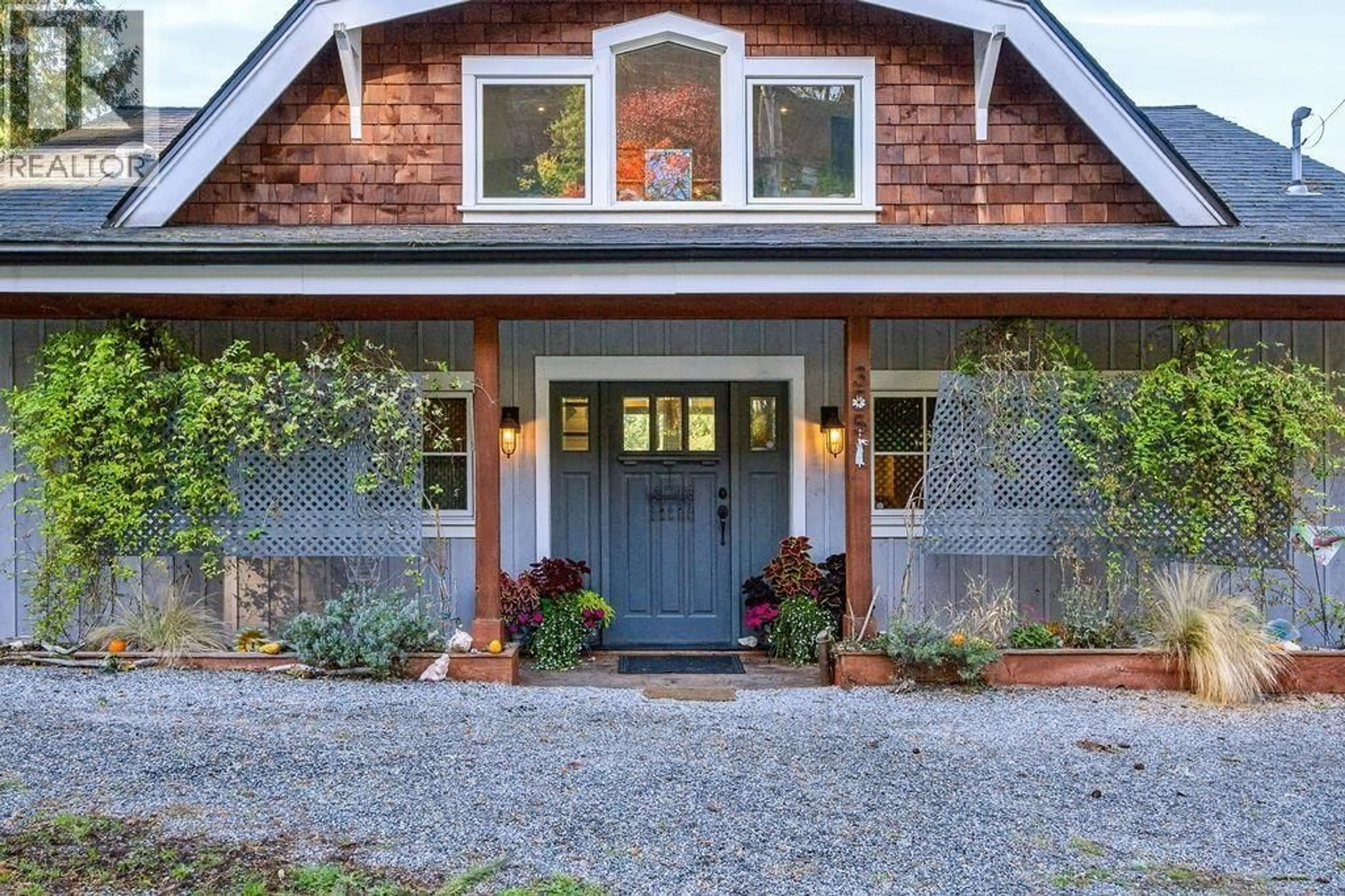 Home with brick exterior material, street for 354 HEADLANDS ROAD, Gibsons British Columbia V0N1V8