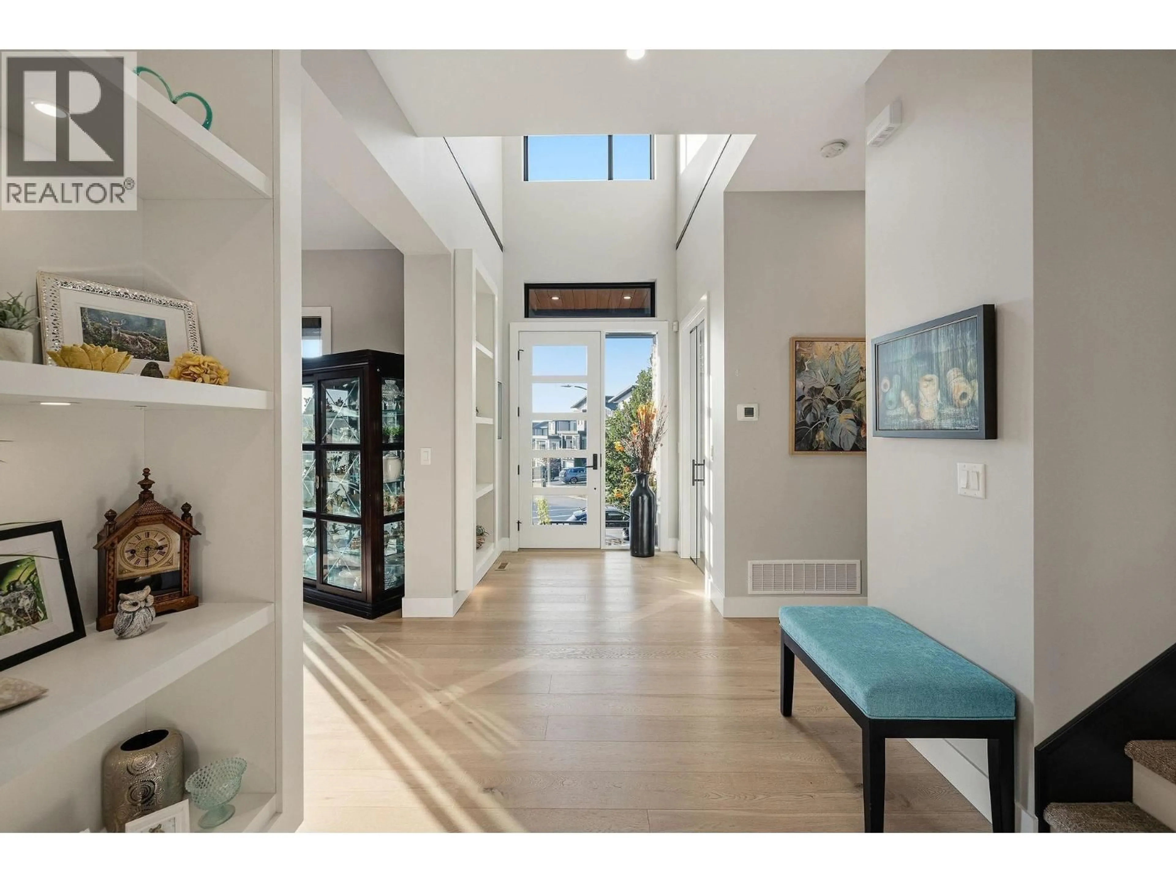 Indoor entryway for 13698 BLANEY ROAD, Maple Ridge British Columbia V4R0H1