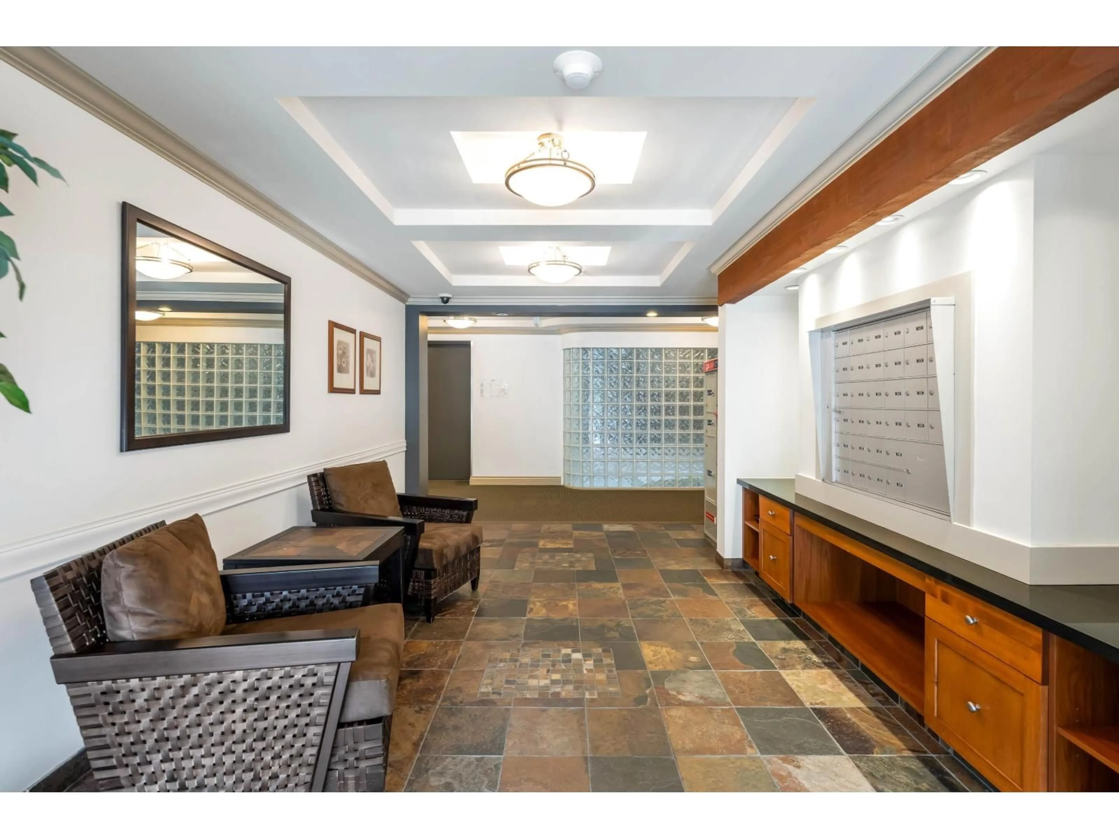 Unknown for 202 - 15357 17A AVENUE, Surrey British Columbia A9A9A9