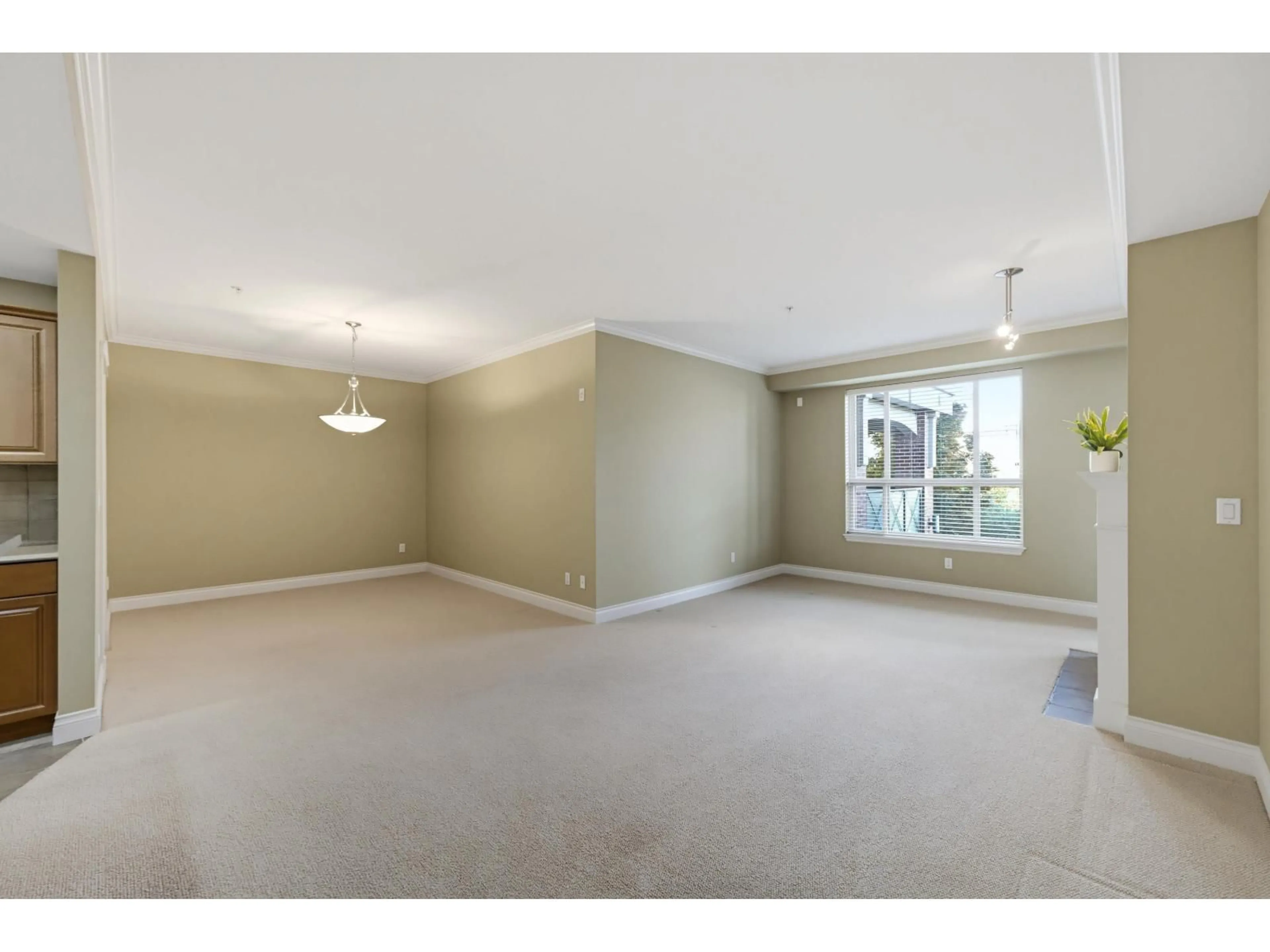 A pic of a room for 202 - 15357 17A AVENUE, Surrey British Columbia A9A9A9