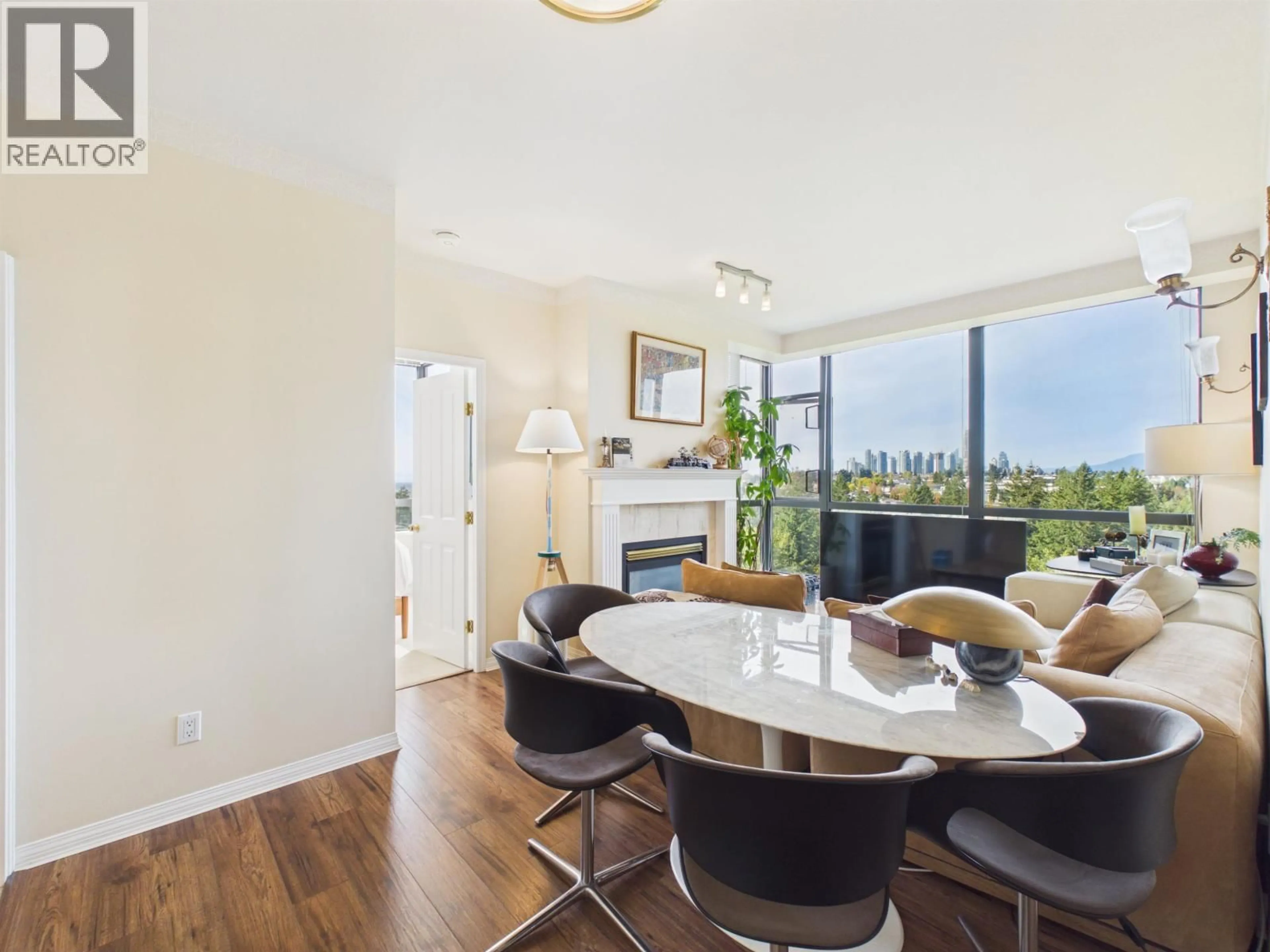 Dining room, wood/laminate floor for 1508 - 6837 STATION HILL DRIVE, Burnaby British Columbia V3N5B7