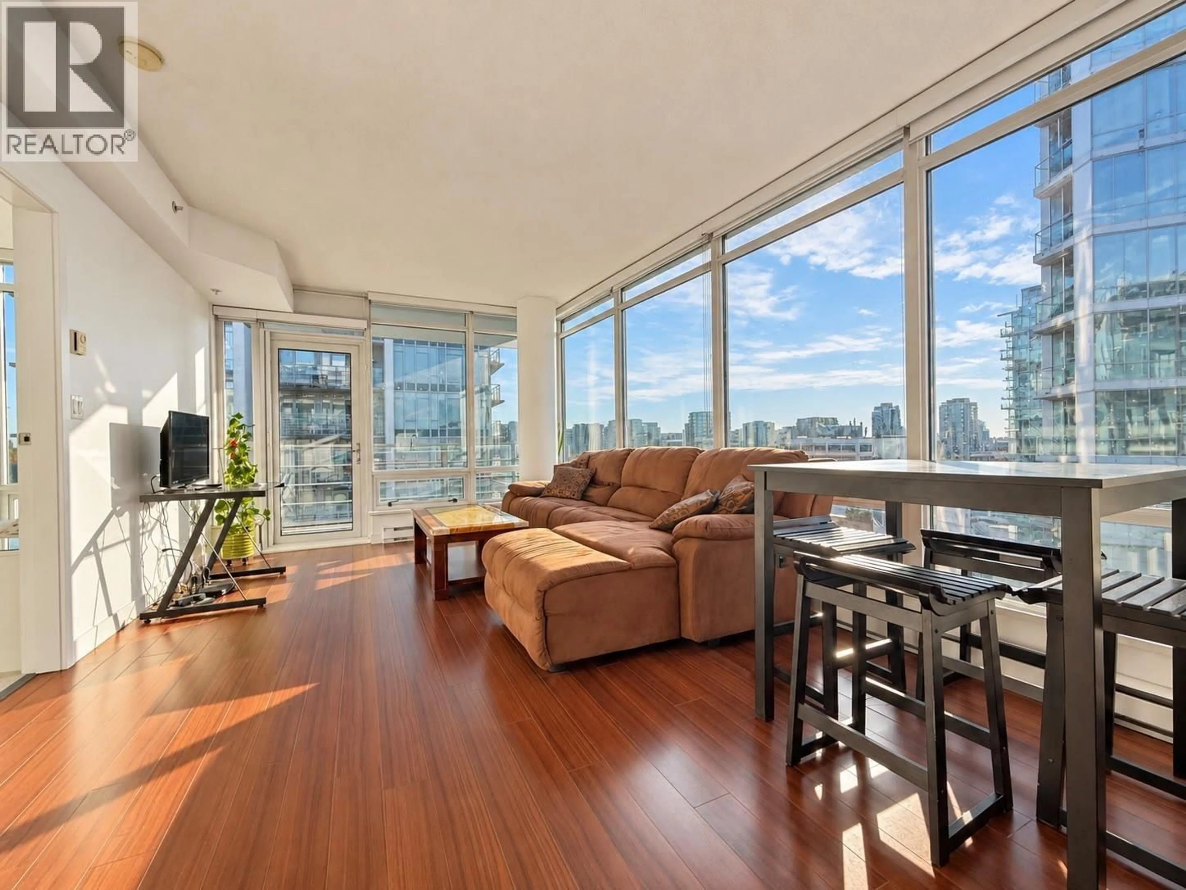 Living room with furniture, wood/laminate floor for 1008 - 8280 LANSDOWNE ROAD, Richmond British Columbia V6X0B2