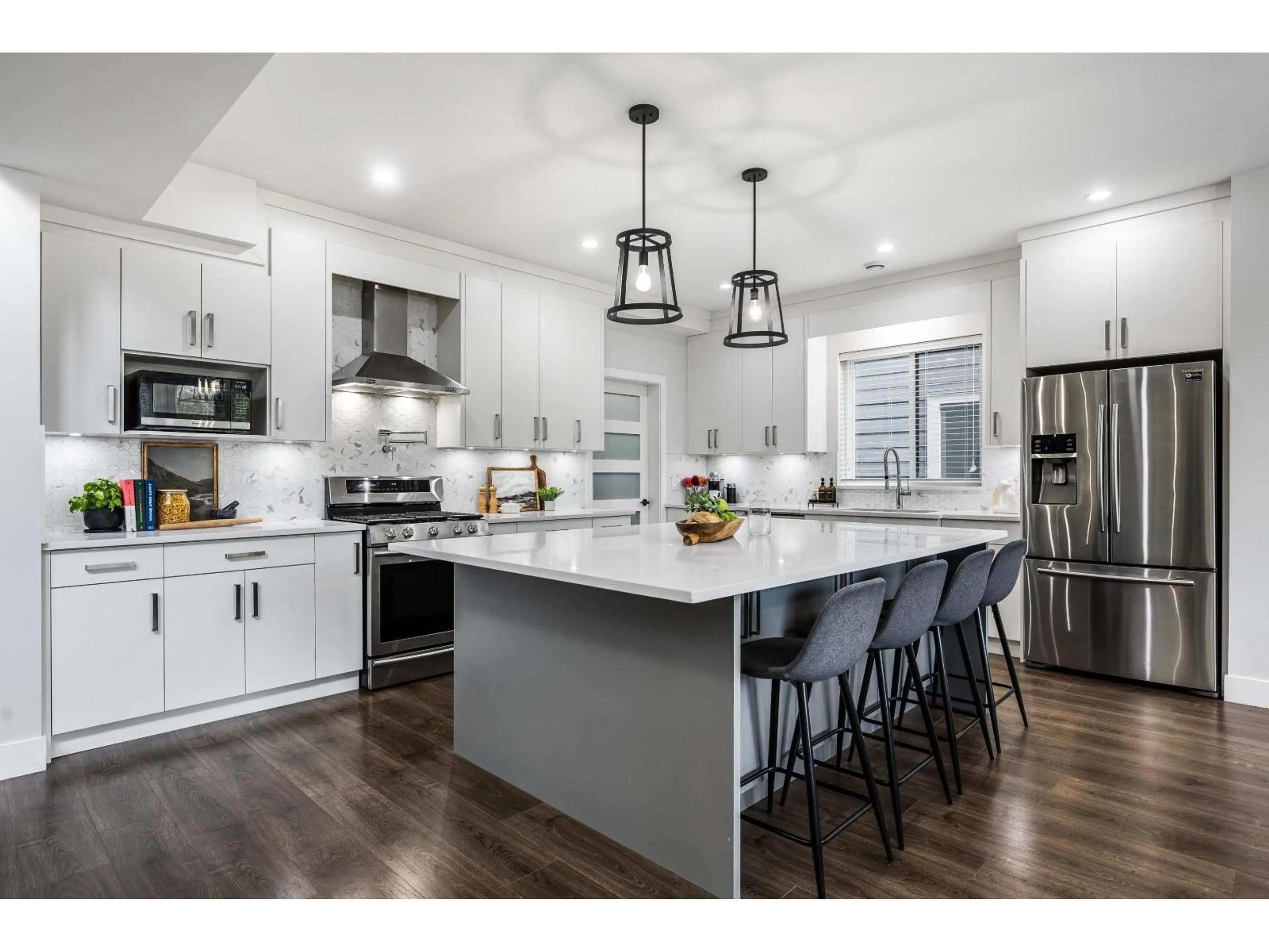 Open concept kitchen, unknown for 45938 BIRDIE PLACE, Chilliwack British Columbia V2R0Z8
