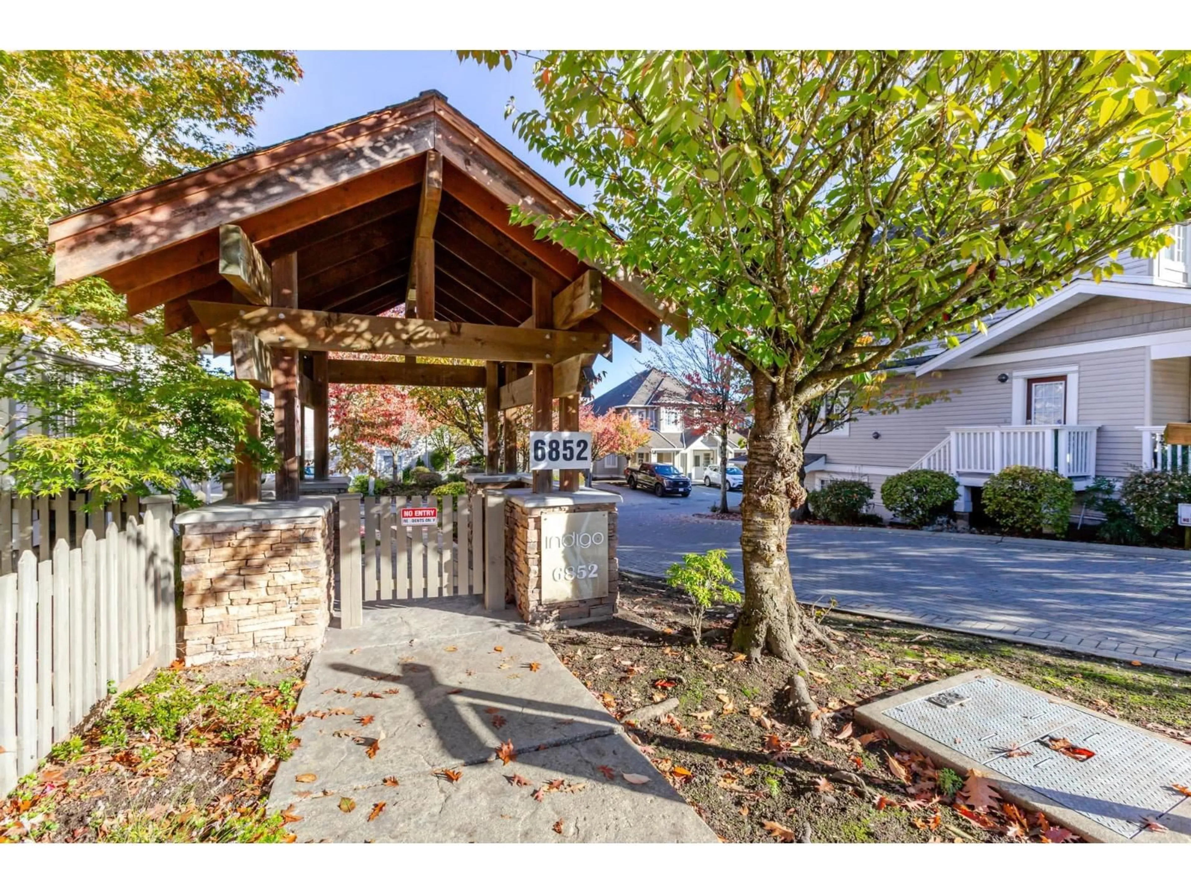 Unknown for 73 - 6852 193 STREET, Surrey British Columbia V4N0C8