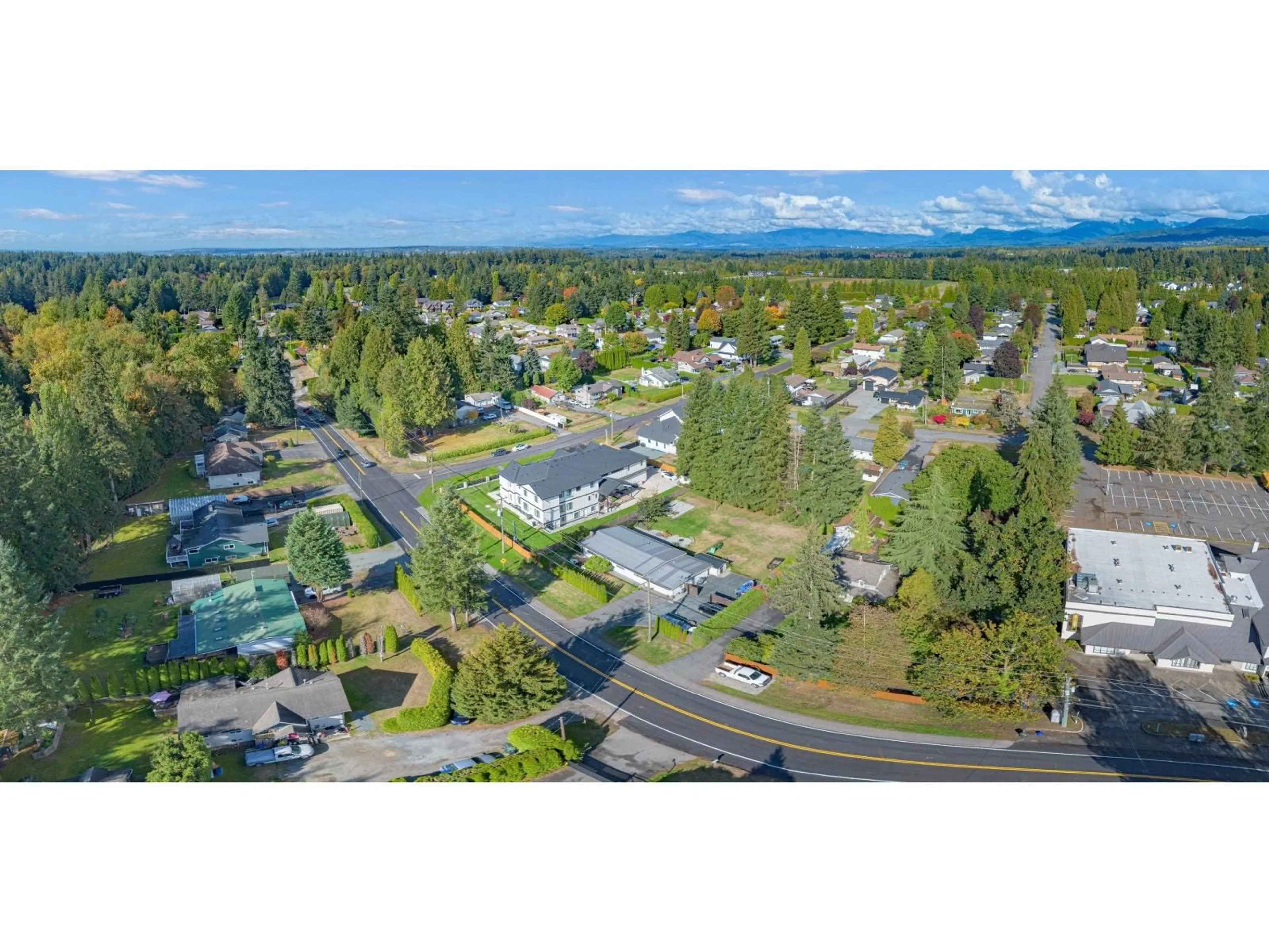 A pic from outside/outdoor area/front of a property/back of a property/a pic from drone, mountain view for 24633 56 AVENUE, Langley British Columbia V2Z1B9