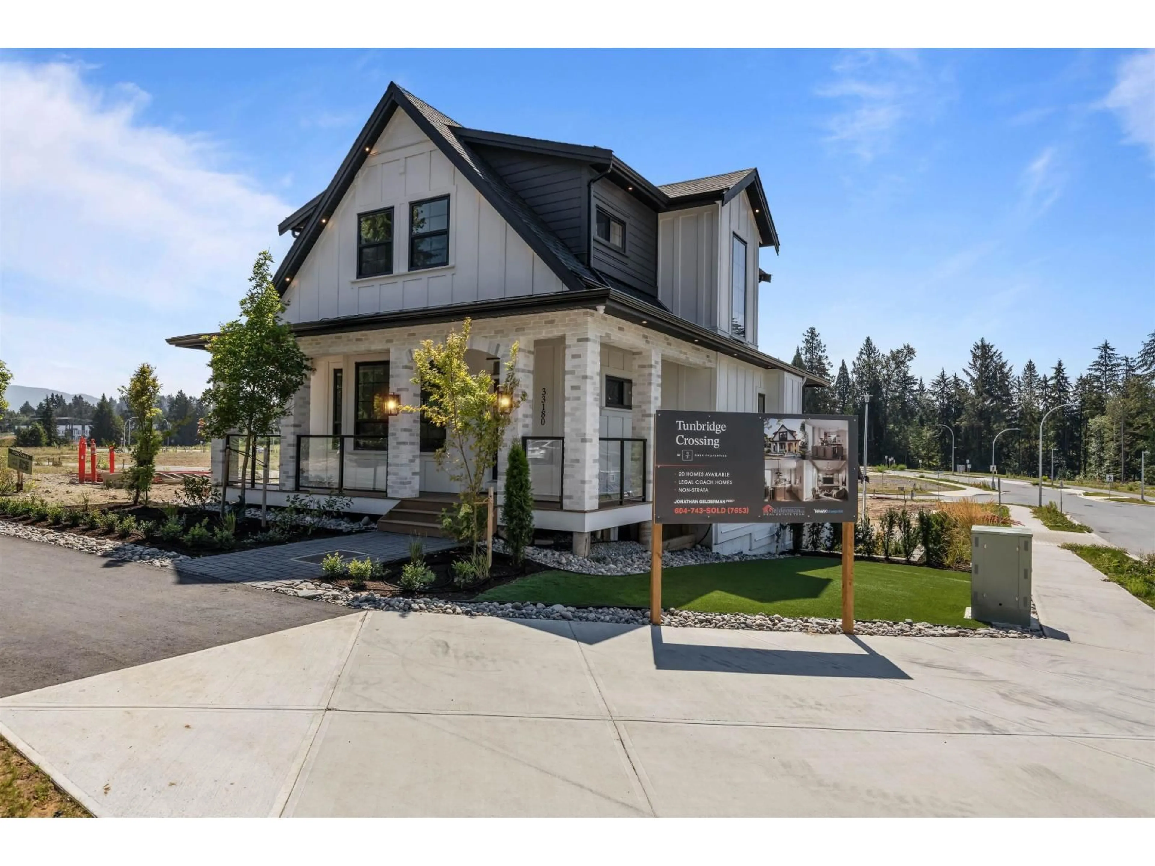 Home with brick exterior material, street for 33180 TUNBRIDGE AVENUE, Mission British Columbia V2V6X9