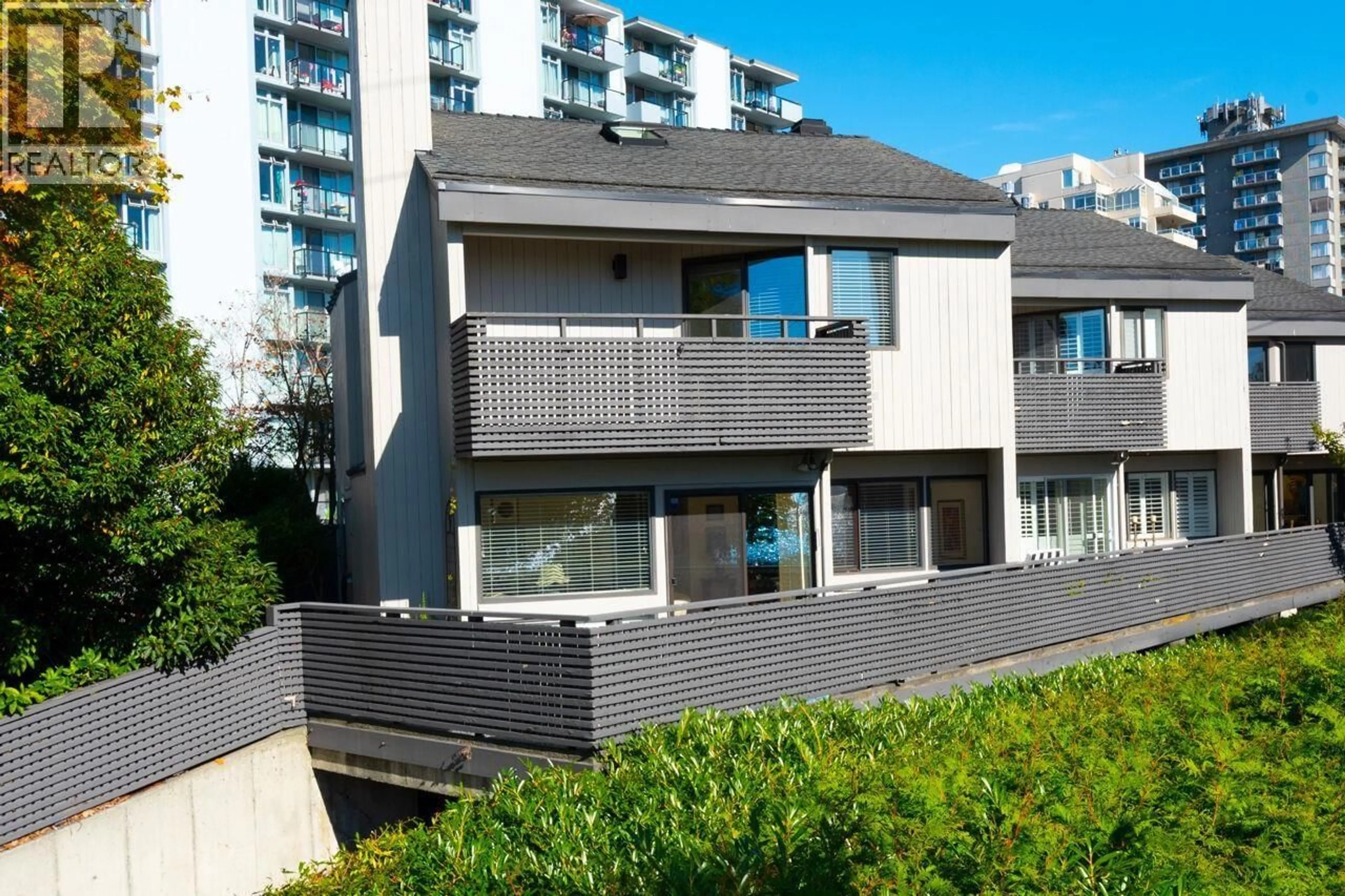 Unknown for 1896 BELLEVUE AVENUE, West Vancouver British Columbia V7V1B4