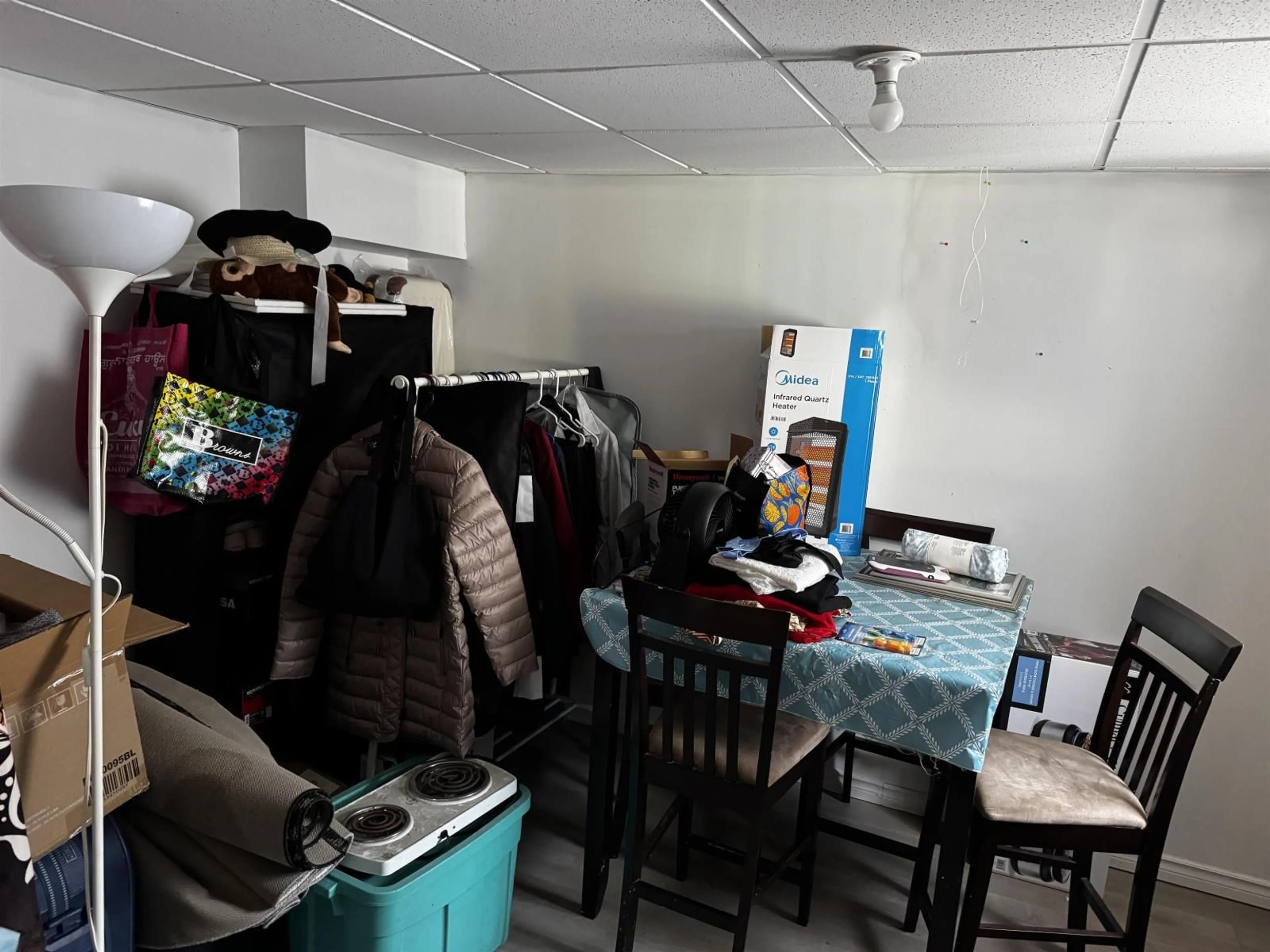 A pic of a room for 12420 96 AVENUE, Surrey British Columbia V3V1X1