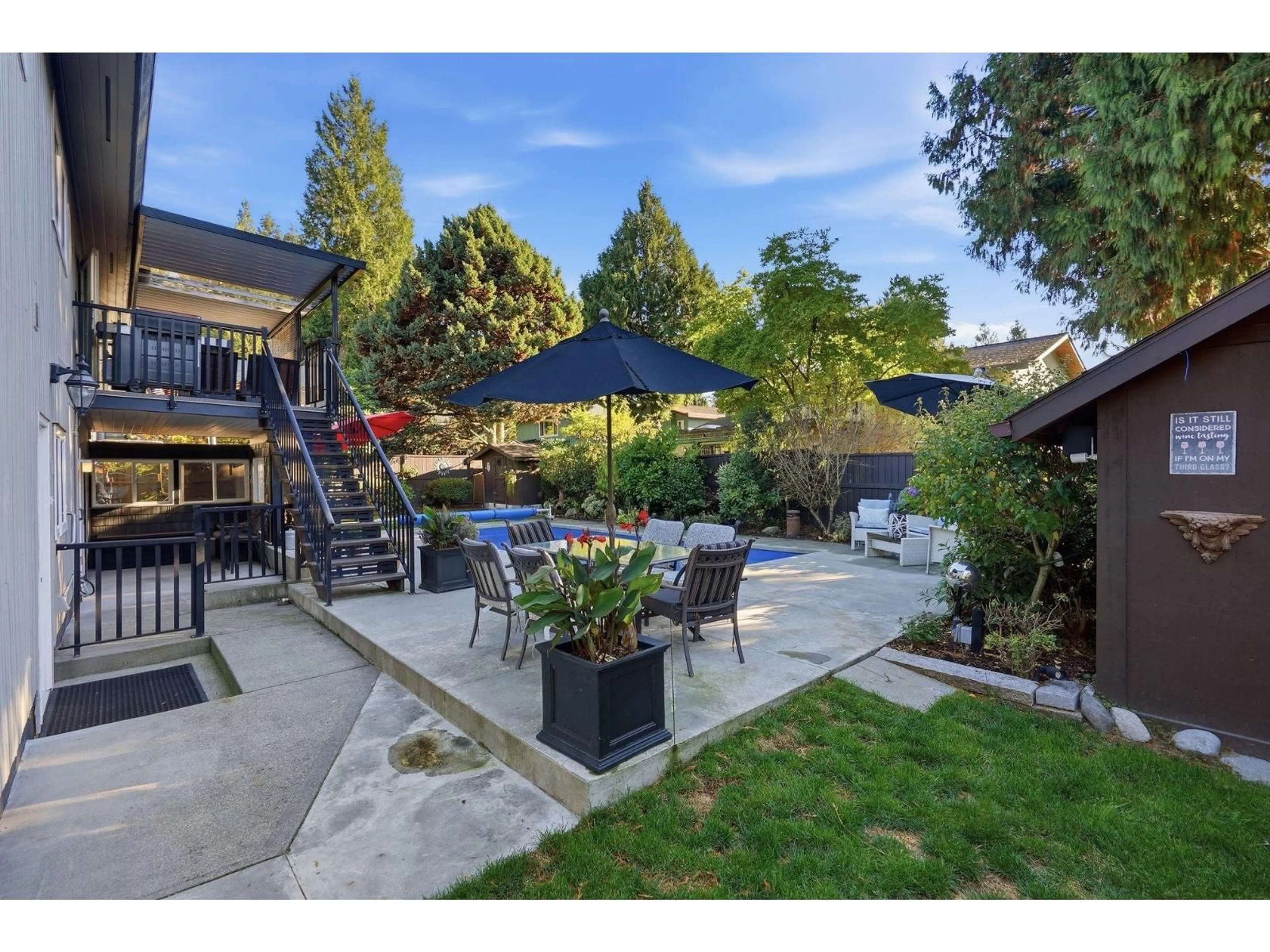 Patio, mountain view for 11492 COMMONWEALTH CRESCENT, Delta British Columbia V4E2N1