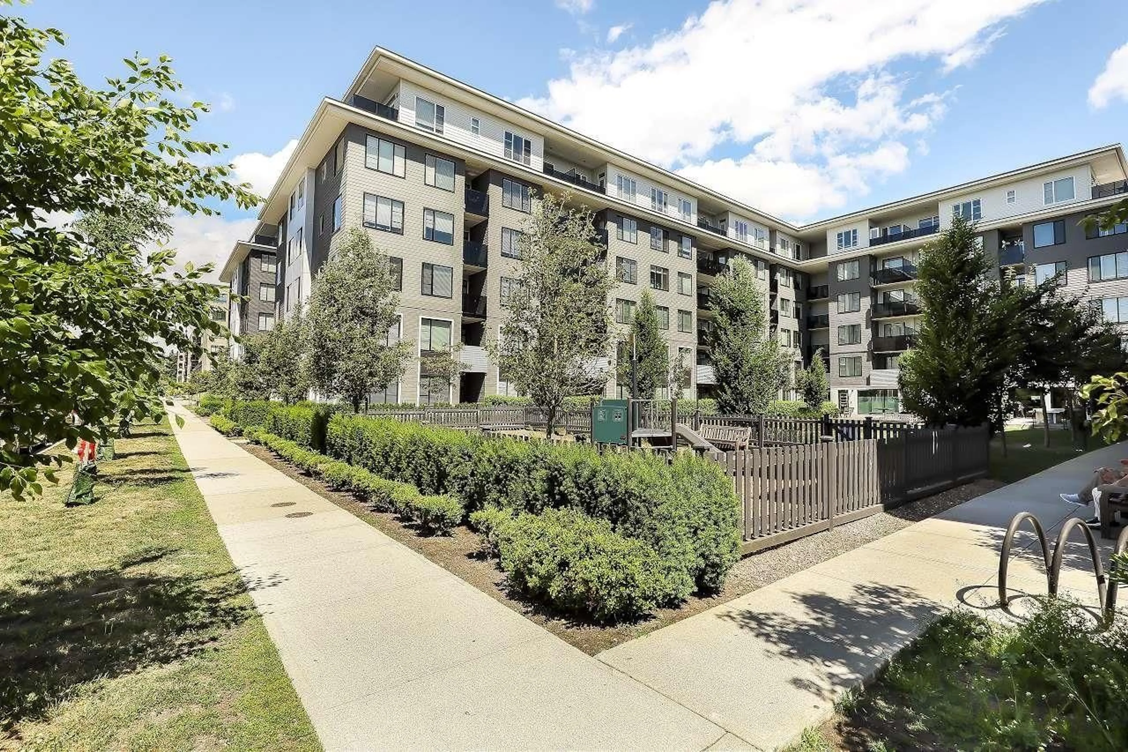 A pic from outside/outdoor area/front of a property/back of a property/a pic from drone, street for 215 - 15825 85 AVE AVENUE, Surrey British Columbia V4N6W9