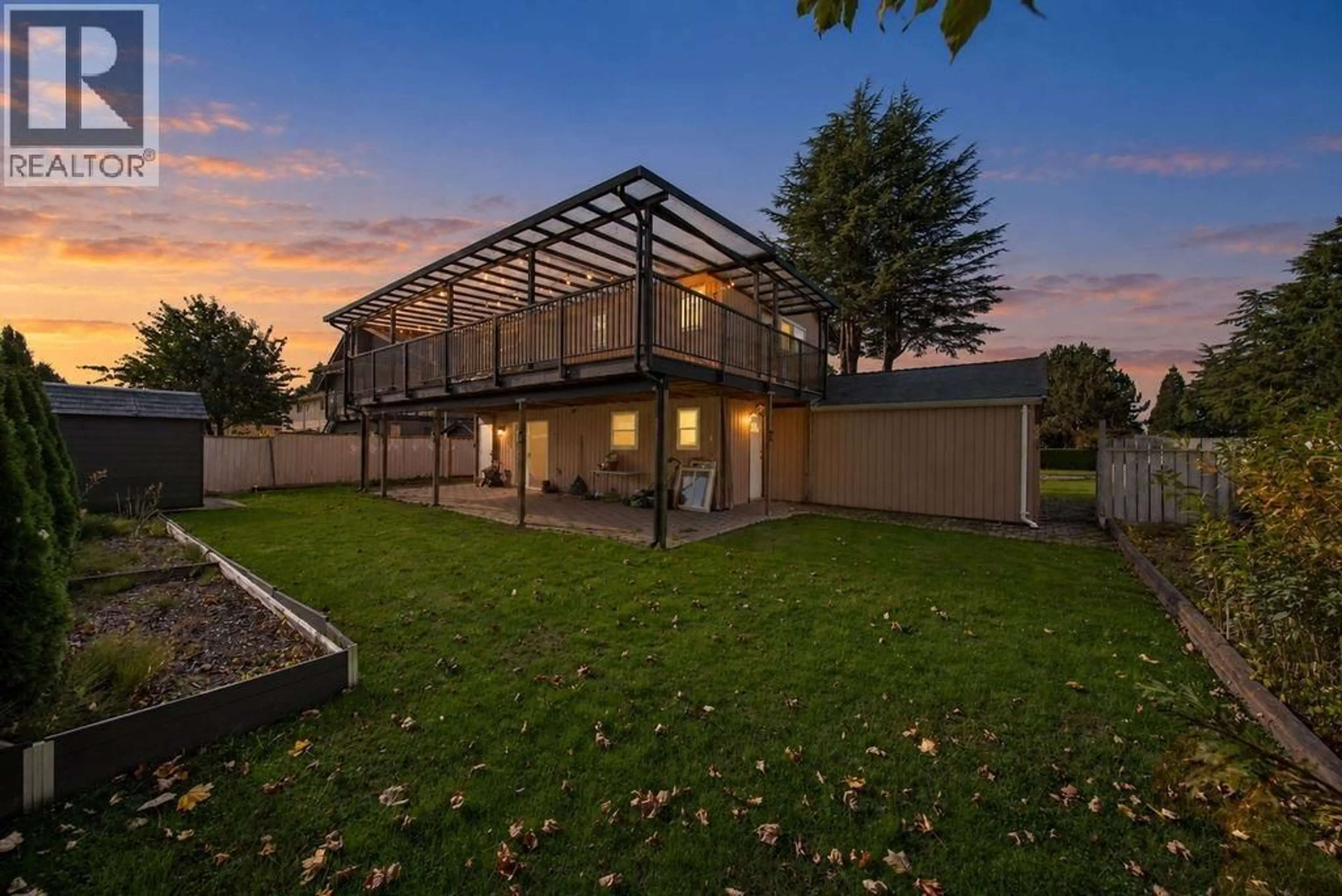 A pic from outside/outdoor area/front of a property/back of a property/a pic from drone, building for 10180 CORNERBROOK CRESCENT, Richmond British Columbia V7E4H4