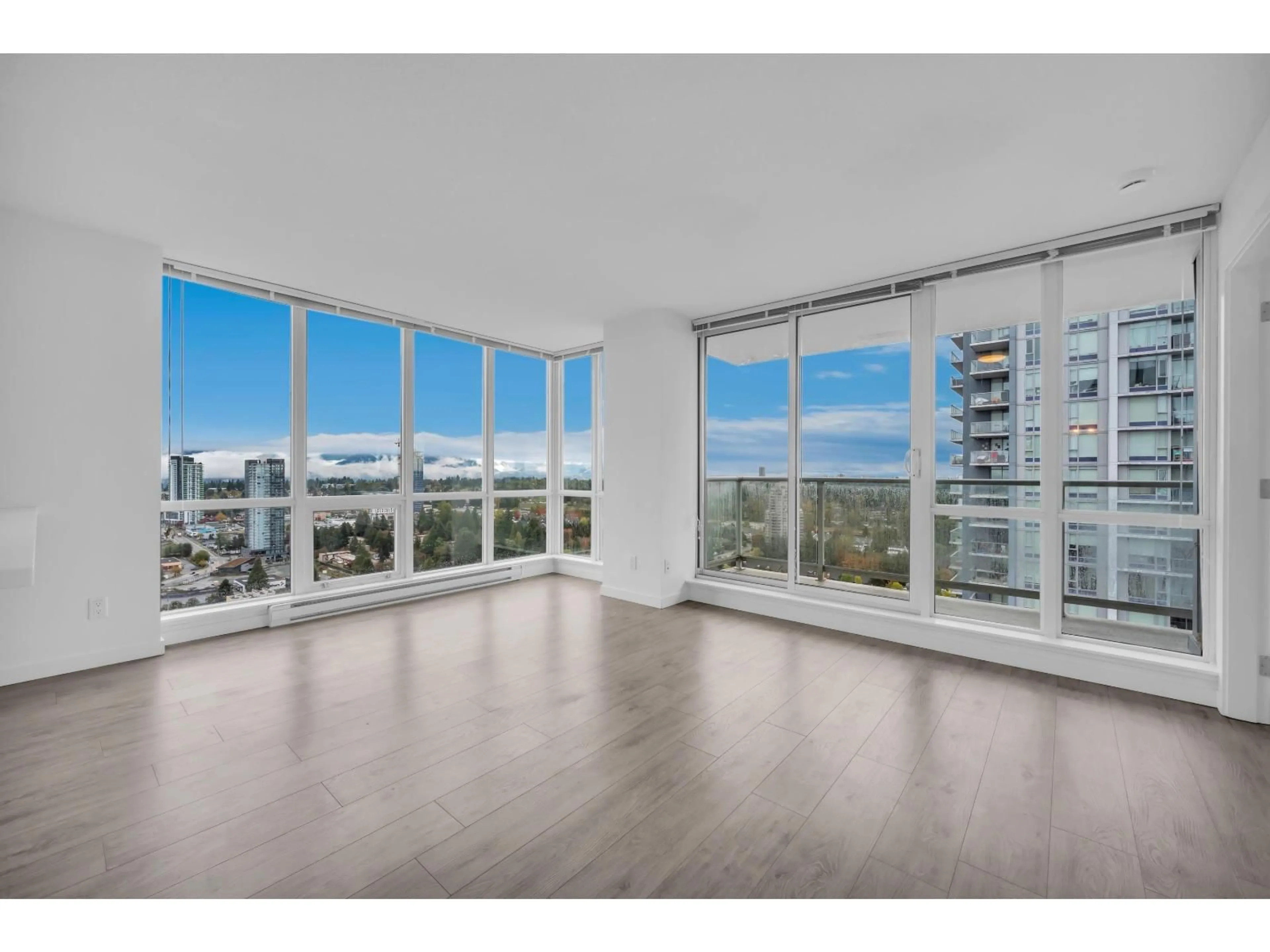 A pic of a room for 3407 - 13688 100 AVENUE, Surrey British Columbia V3T0G5