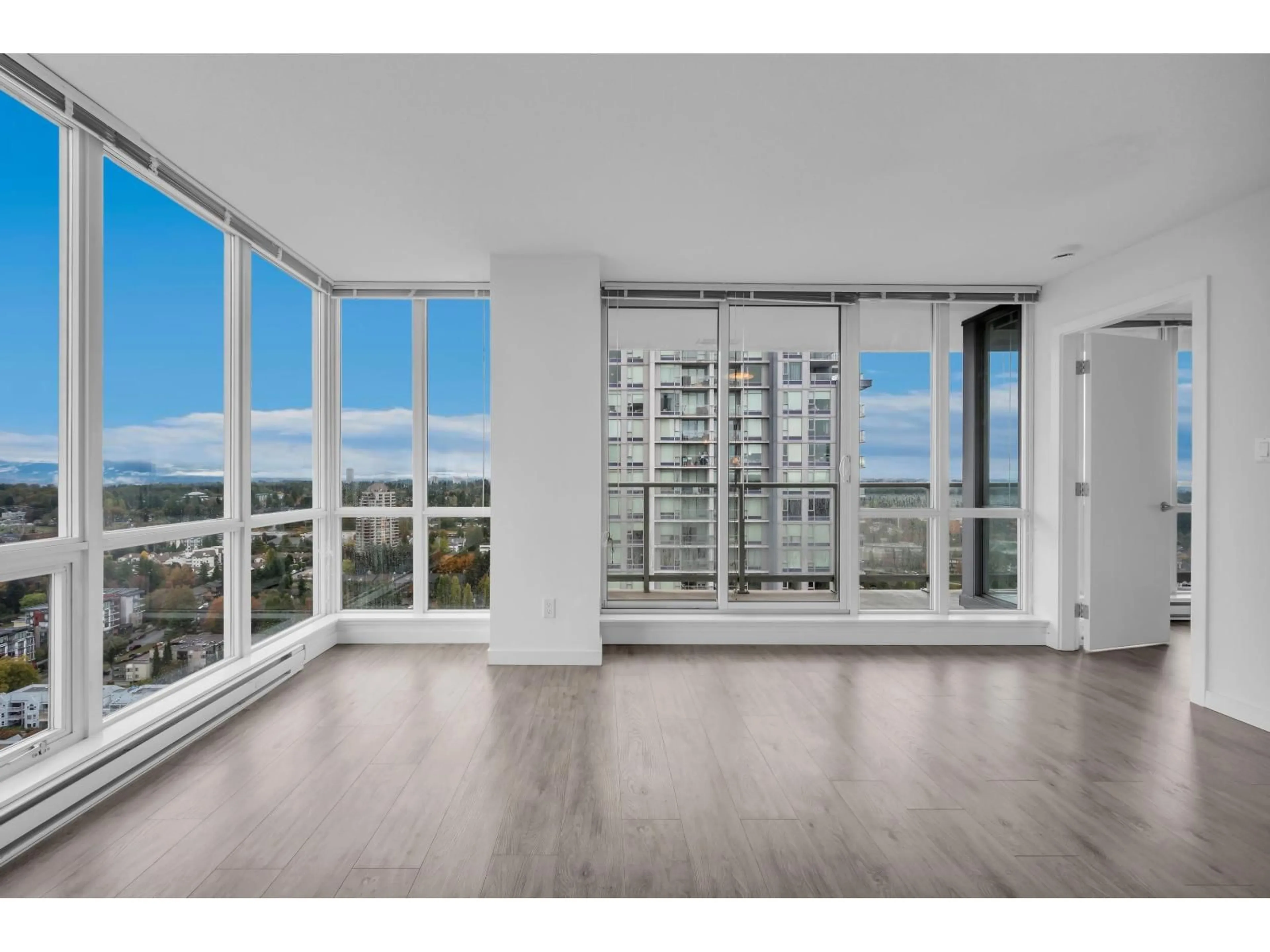 A pic of a room for 3407 - 13688 100 AVENUE, Surrey British Columbia V3T0G5