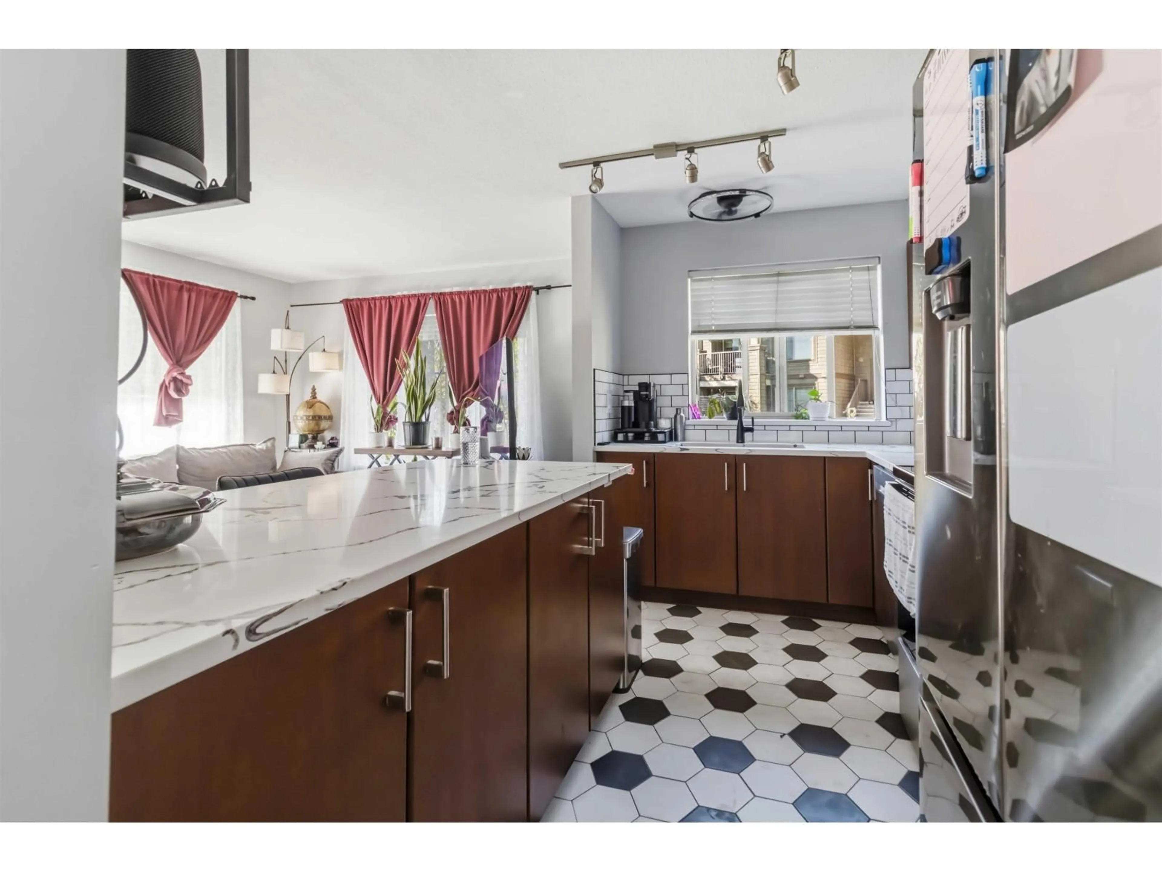 Open concept kitchen, ceramic/tile floor for 111 - 45555 YALE ROAD, Chilliwack British Columbia V2P0A9
