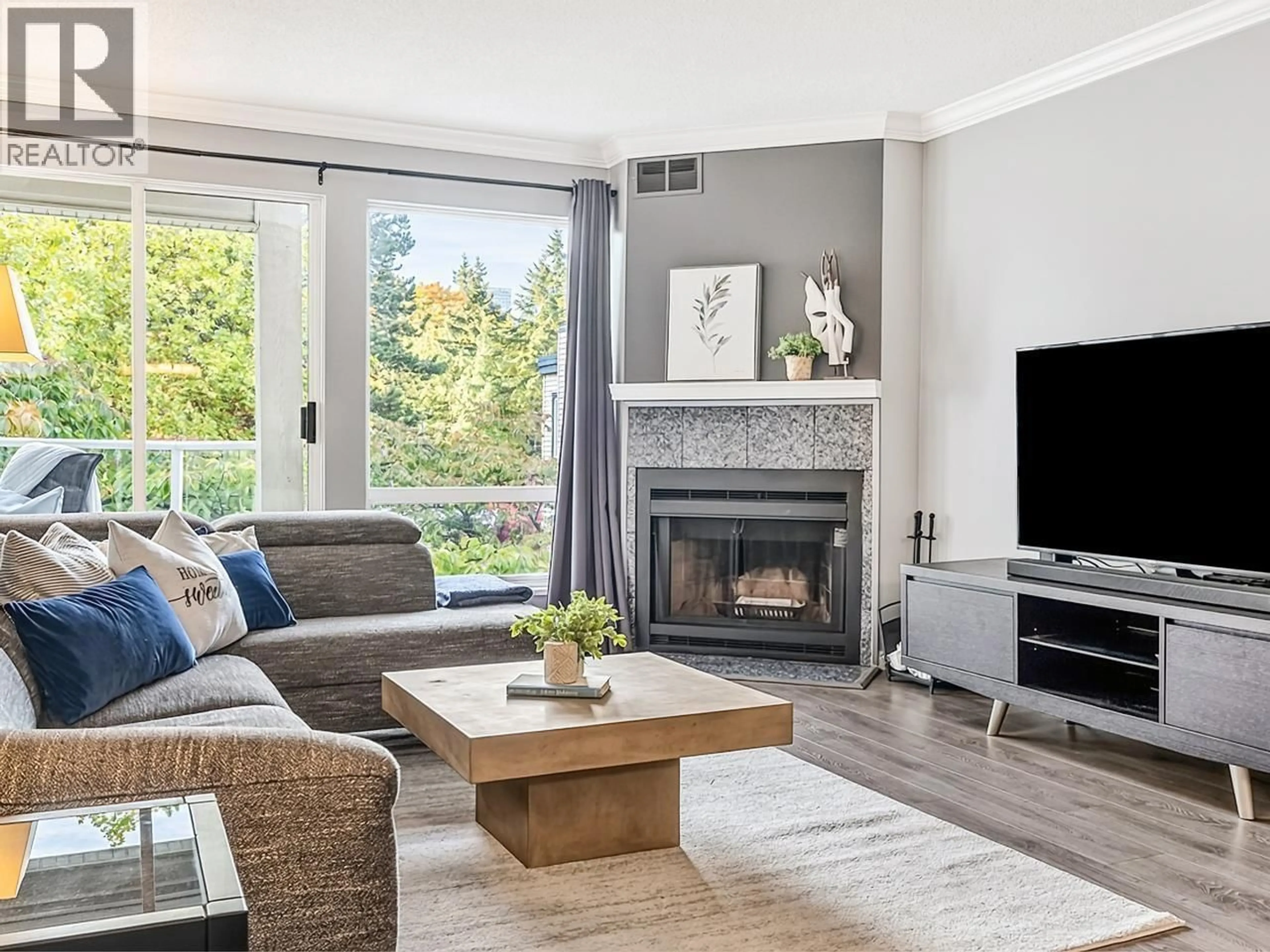 Living room with furniture, unknown for 210 - 889 7TH AVENUE, Vancouver British Columbia V5Z1C2