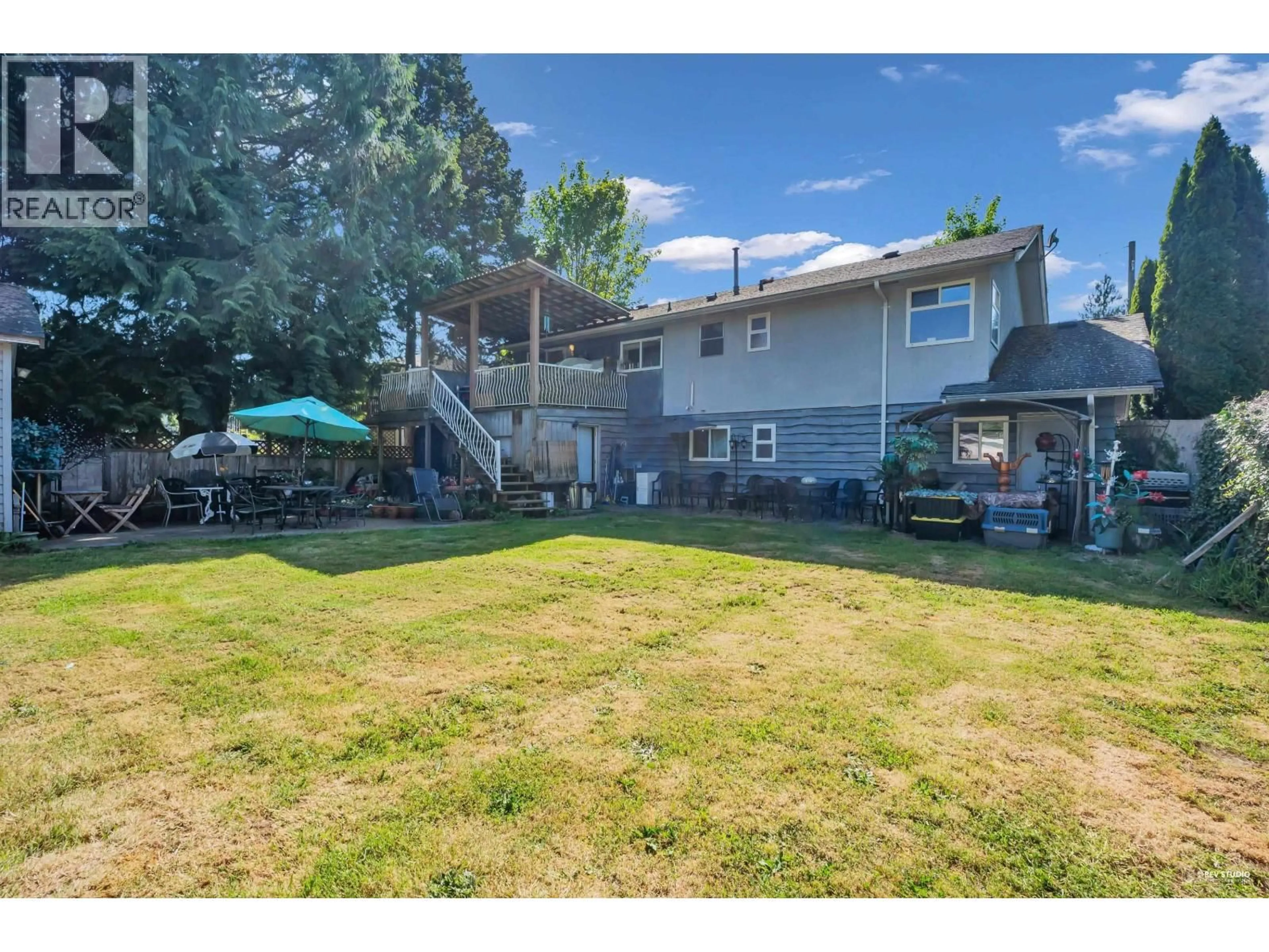 A pic from outside/outdoor area/front of a property/back of a property/a pic from drone, unknown for 3786 KILLARNEY STREET, Port Coquitlam British Columbia V3B3C6