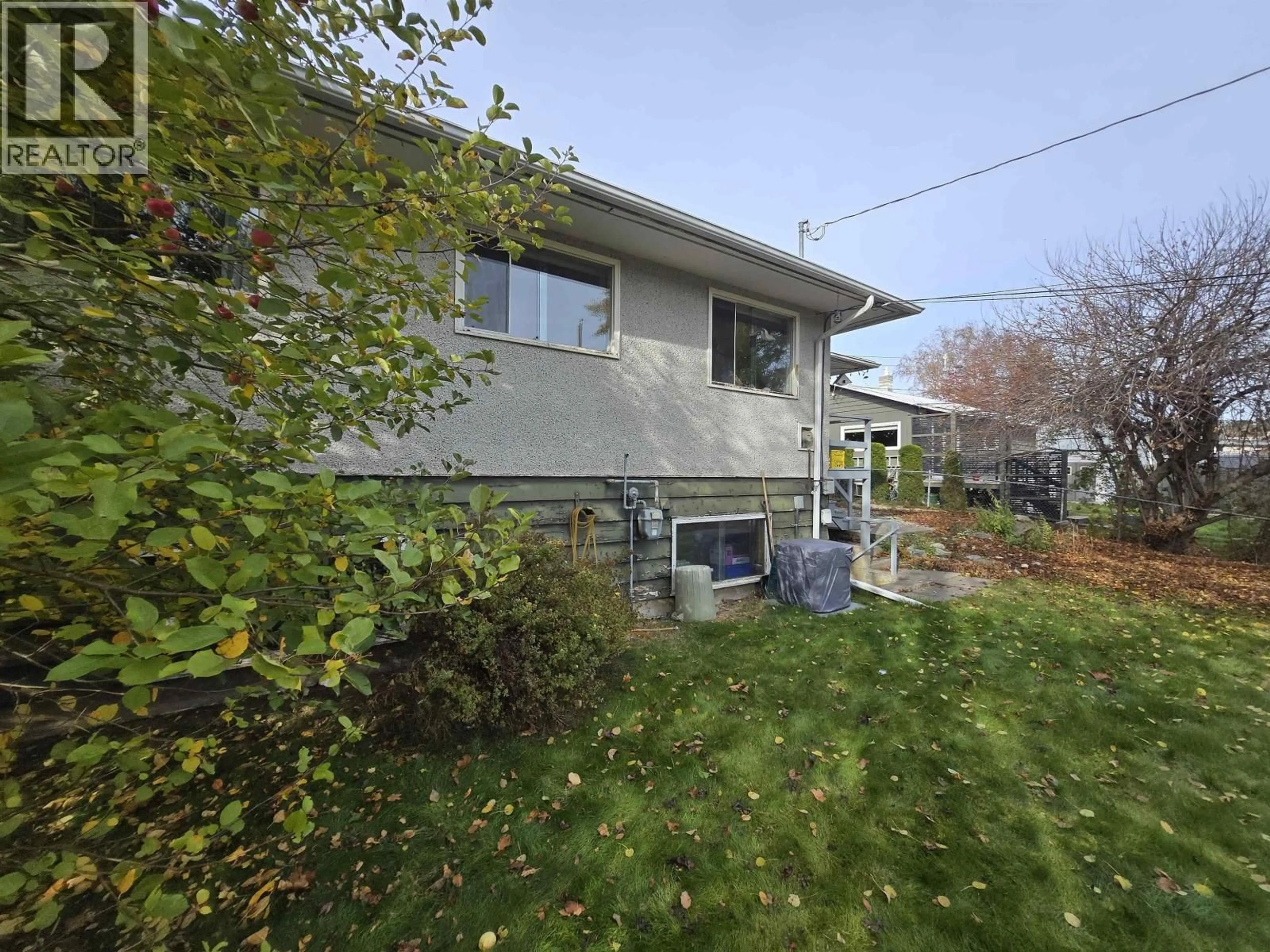 A pic from outside/outdoor area/front of a property/back of a property/a pic from drone, street for 1166 YORSTON AVENUE, Quesnel British Columbia V2J3B4