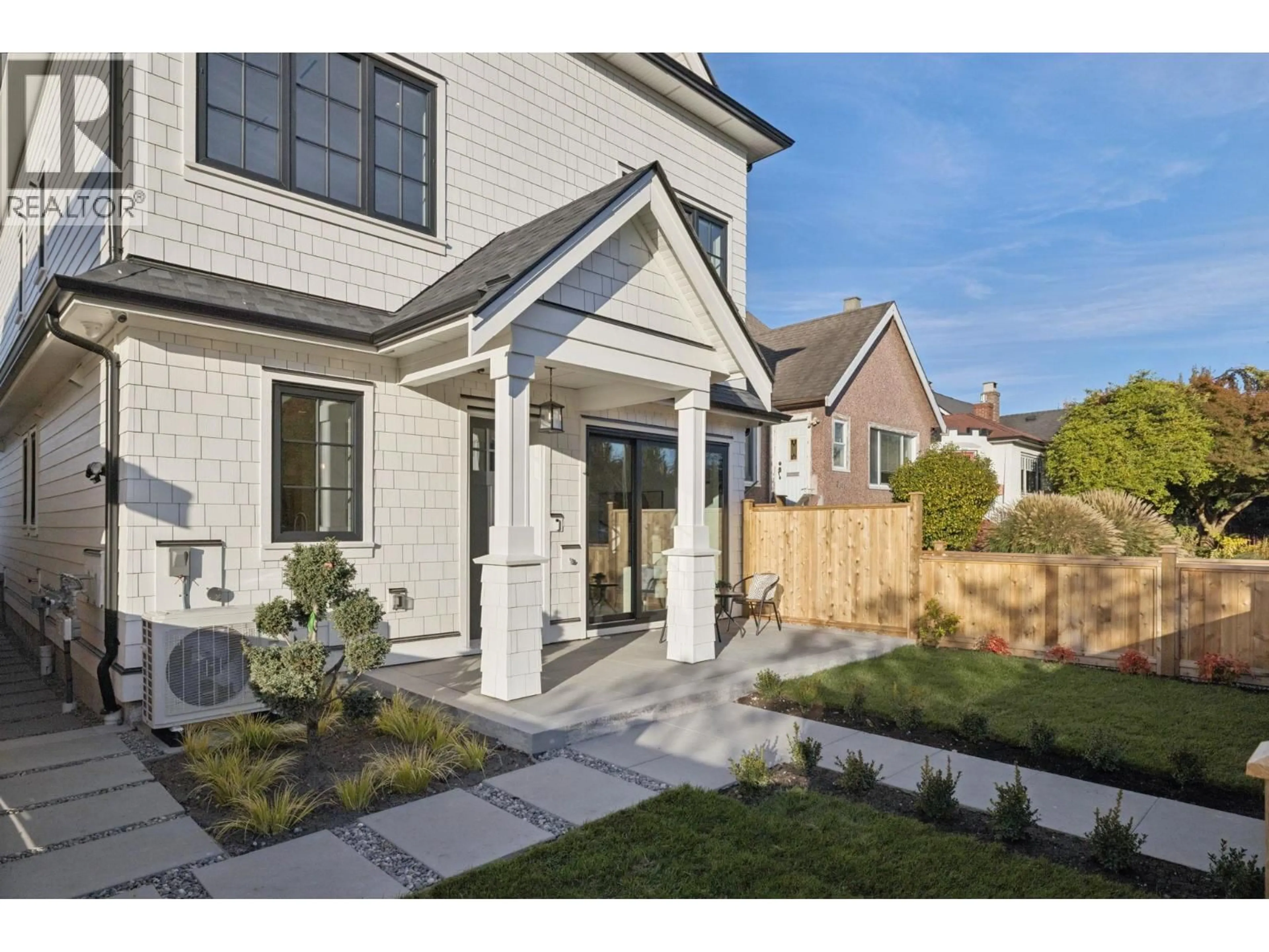 Home with brick exterior material, street for 1 - 2733 WILLIAM STREET, Vancouver British Columbia V5K2Y7