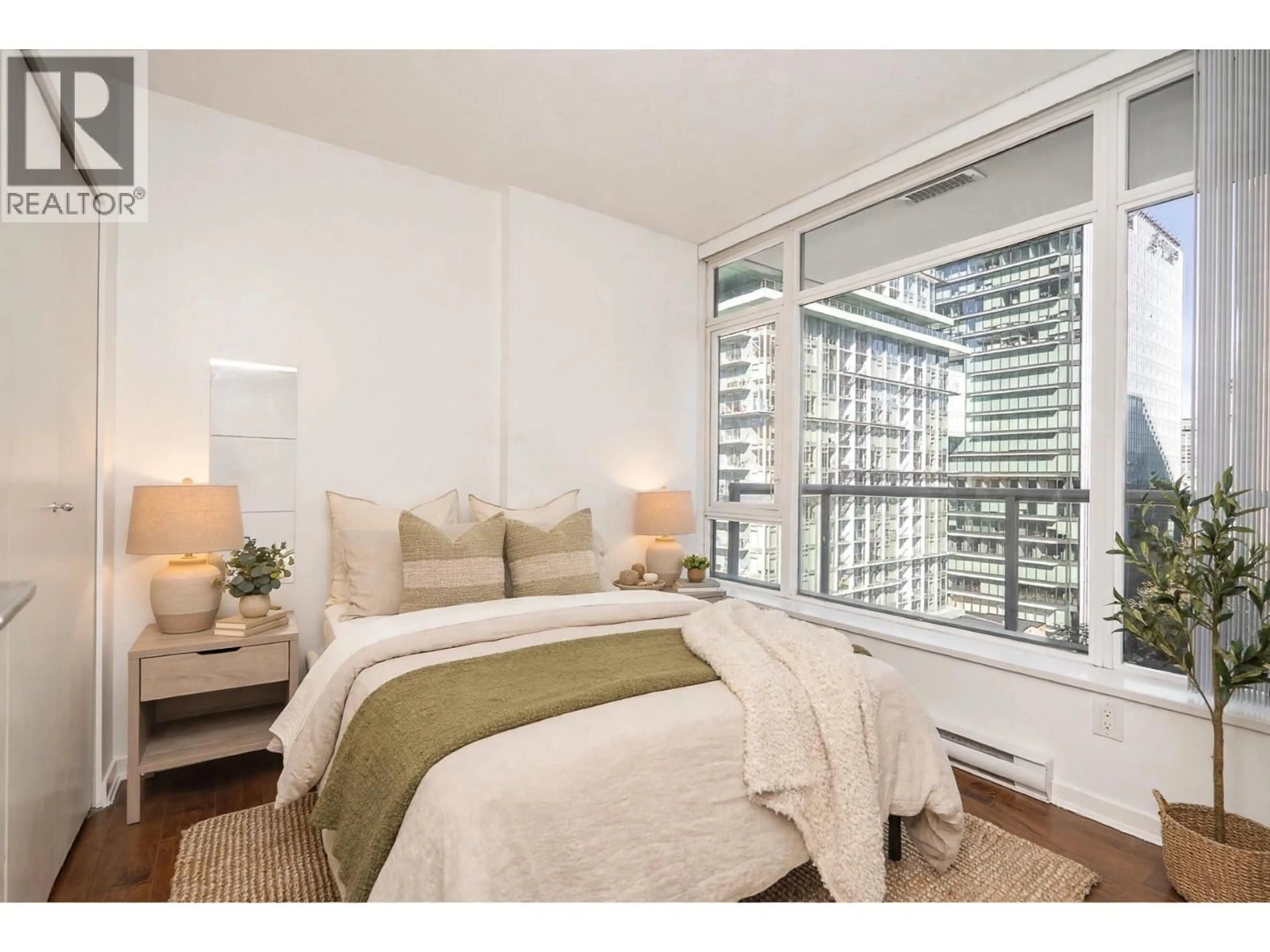 Bedroom with bed, unknown for 1303 - 480 ROBSON STREET, Vancouver British Columbia V6B1S1