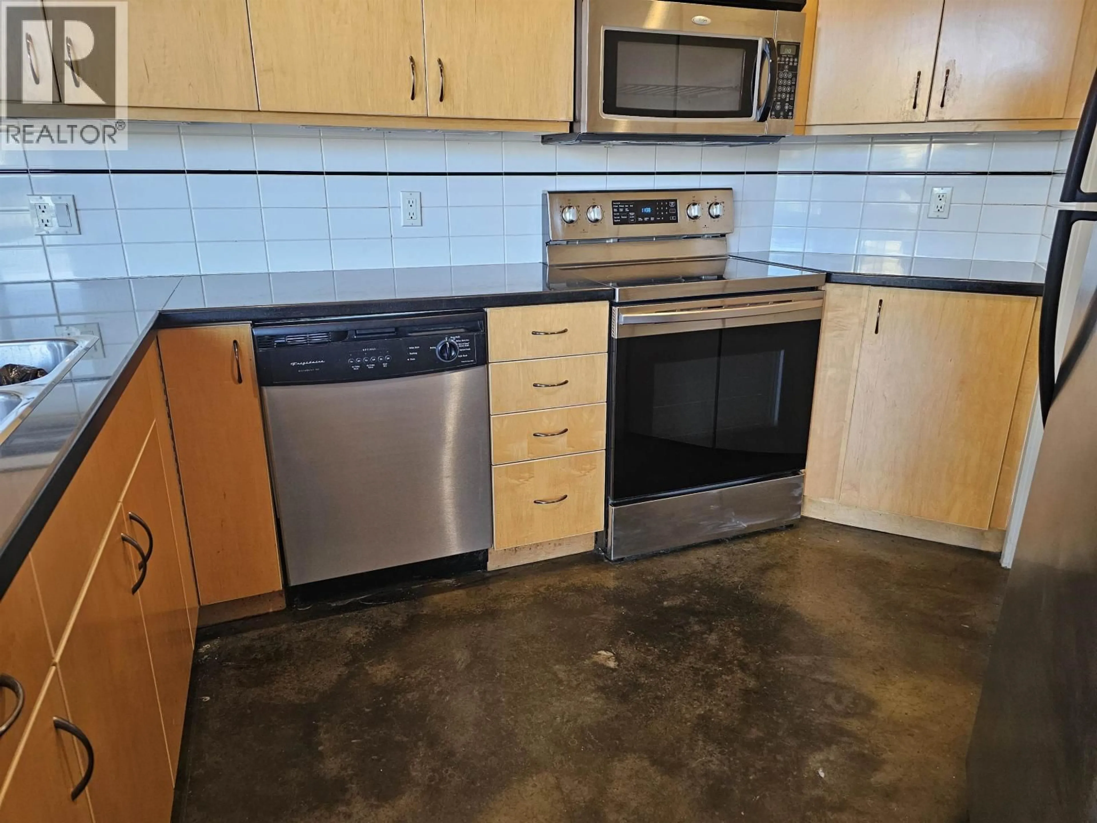 Standard kitchen, unknown for 502 - 919 STATION STREET, Vancouver British Columbia V6A4L9