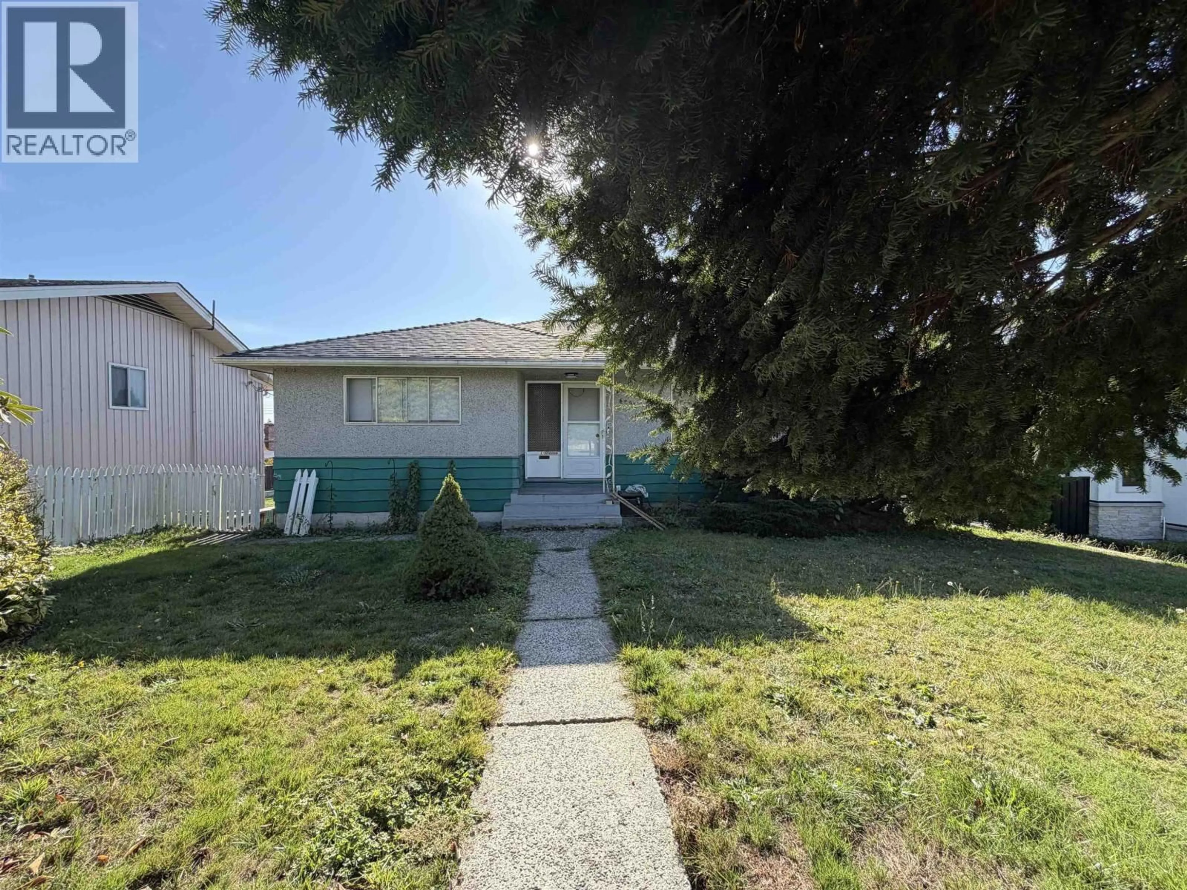 Unknown for 6790 HYCREST DRIVE, Burnaby British Columbia V5B2X2
