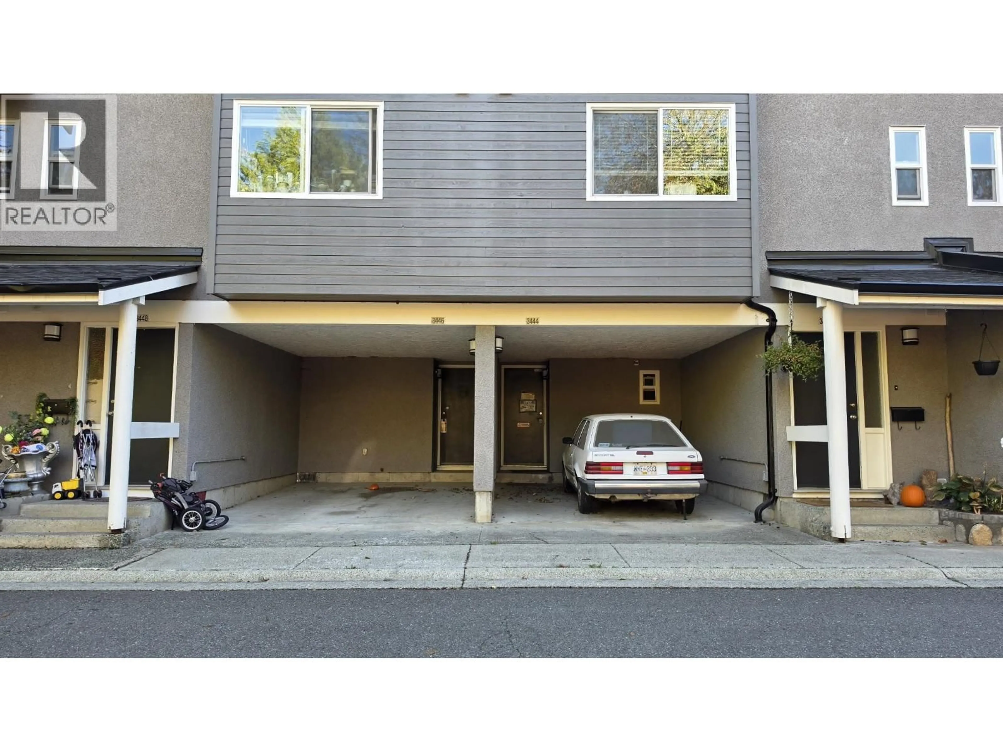 Indoor garage for 3444 COPELAND AVENUE, Vancouver British Columbia V5S4B6