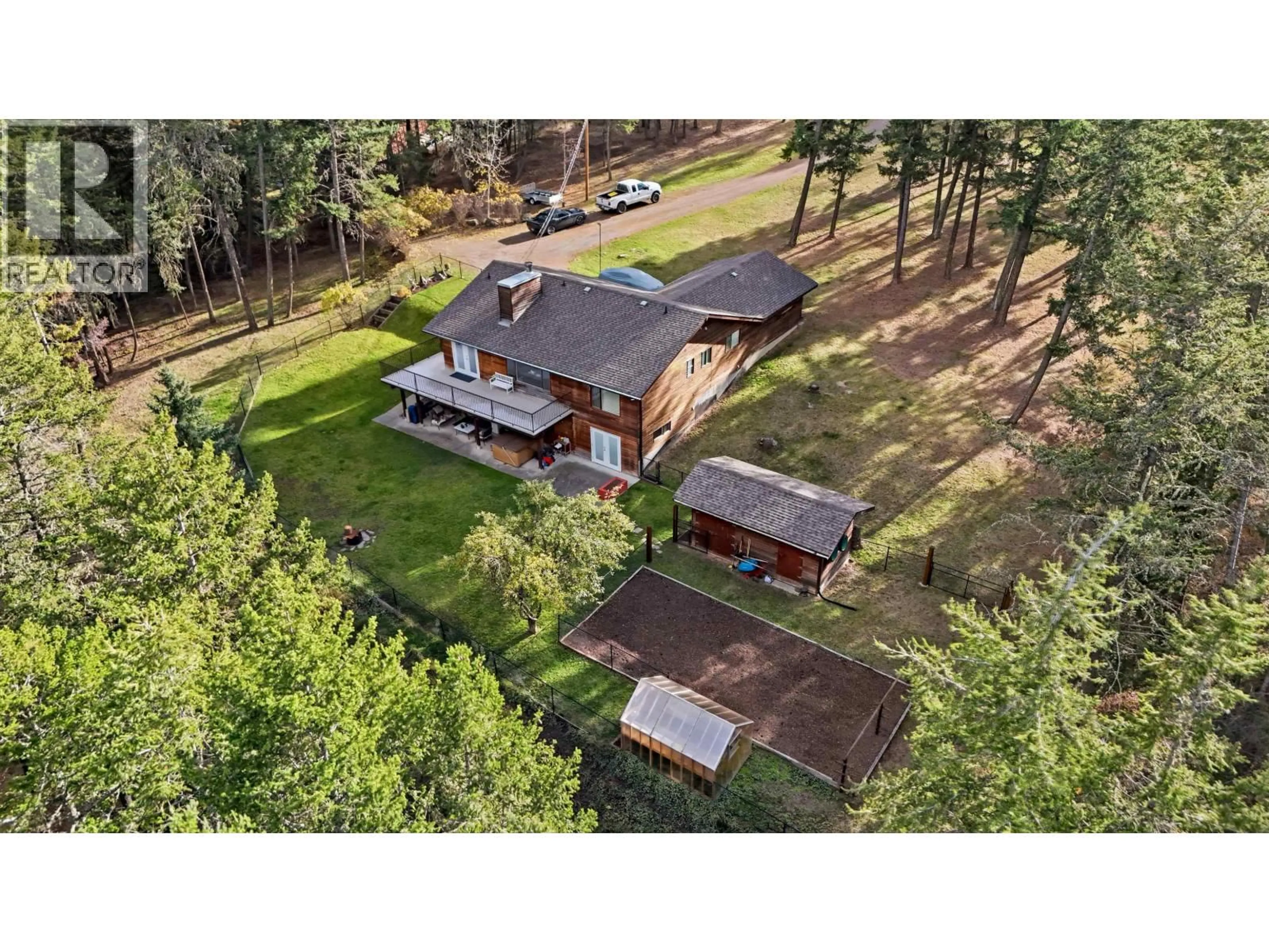 A pic from outside/outdoor area/front of a property/back of a property/a pic from drone, forest/trees view for 754 ROBERTS DRIVE, Williams Lake British Columbia V2G5K1