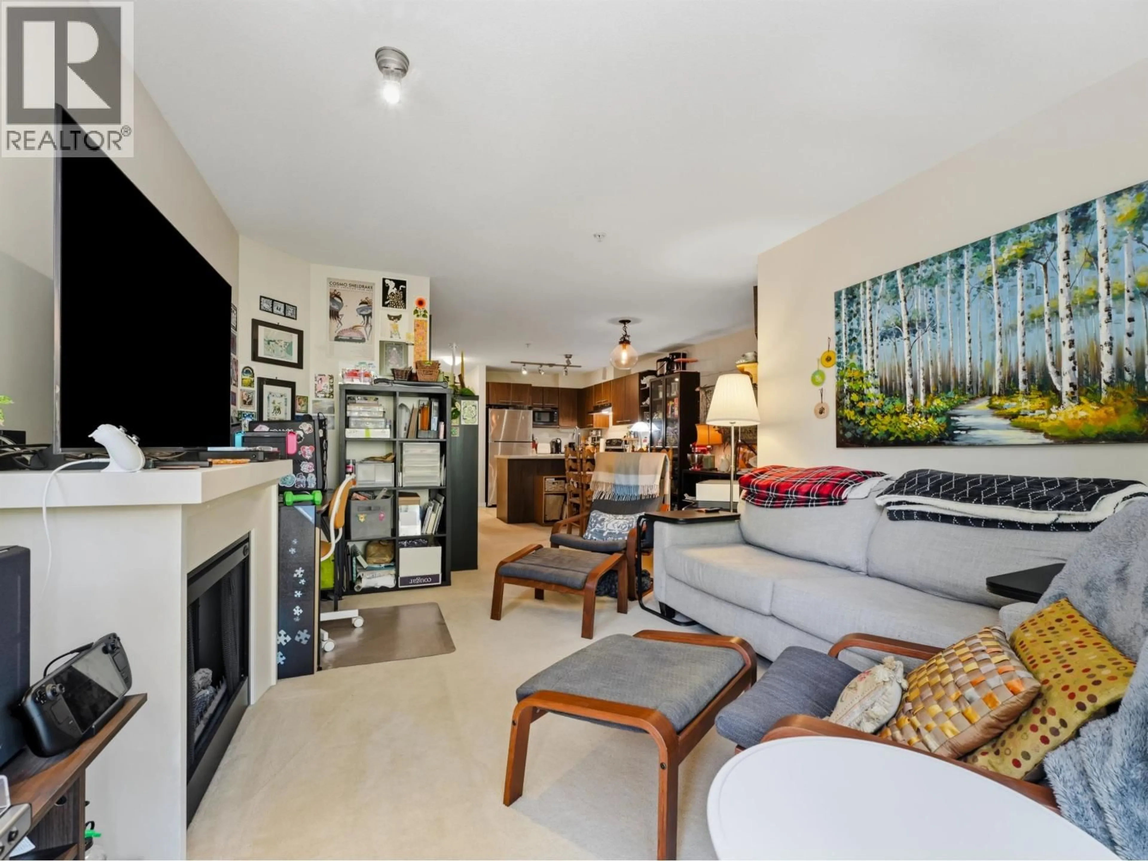 Living room with furniture, unknown for 311 - 4868 BRENTWOOD DRIVE, Burnaby British Columbia V5C0C2