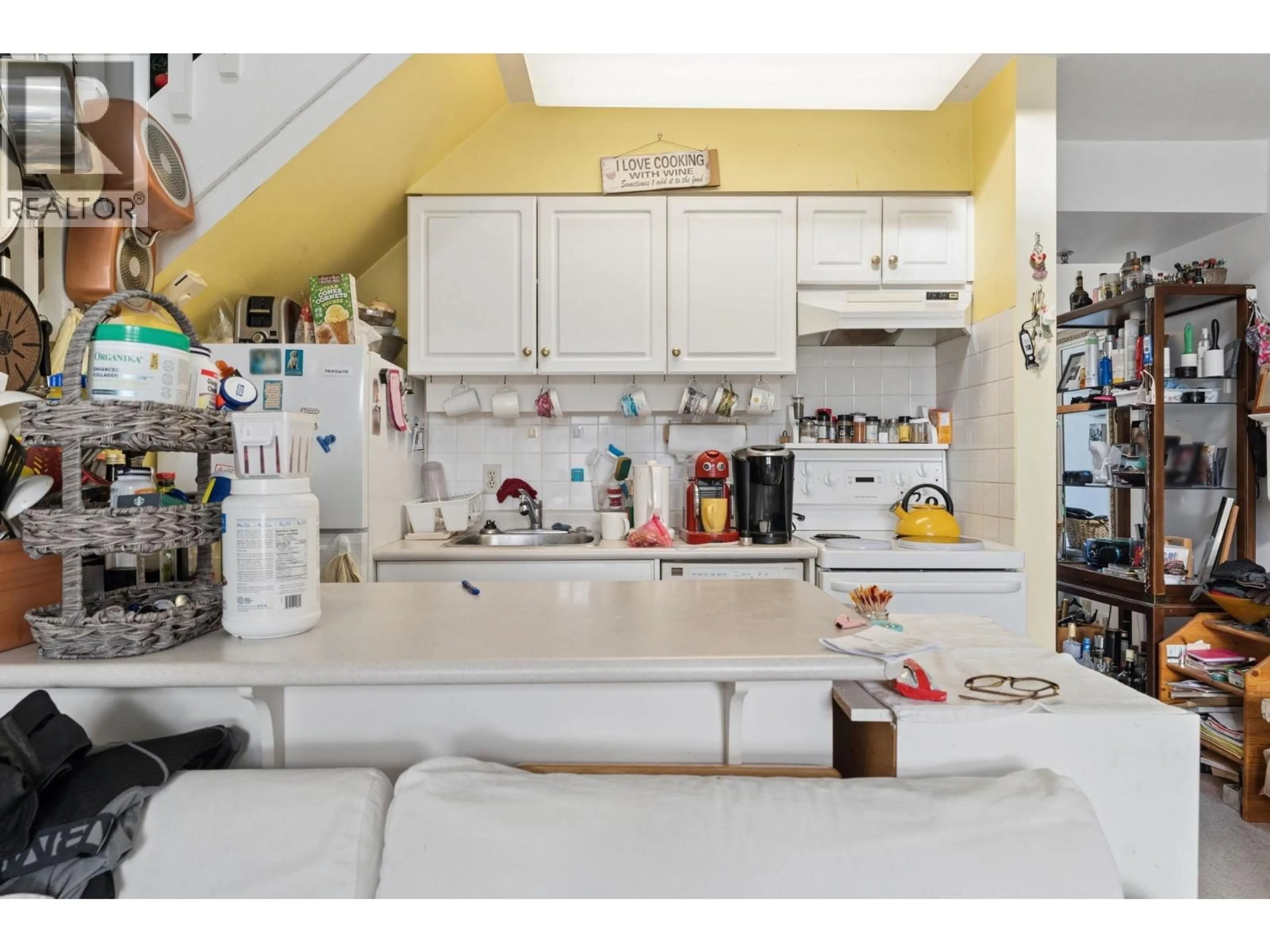 Unknown for 8 - 2023 W 4TH AVENUE, Vancouver British Columbia V6J1N3