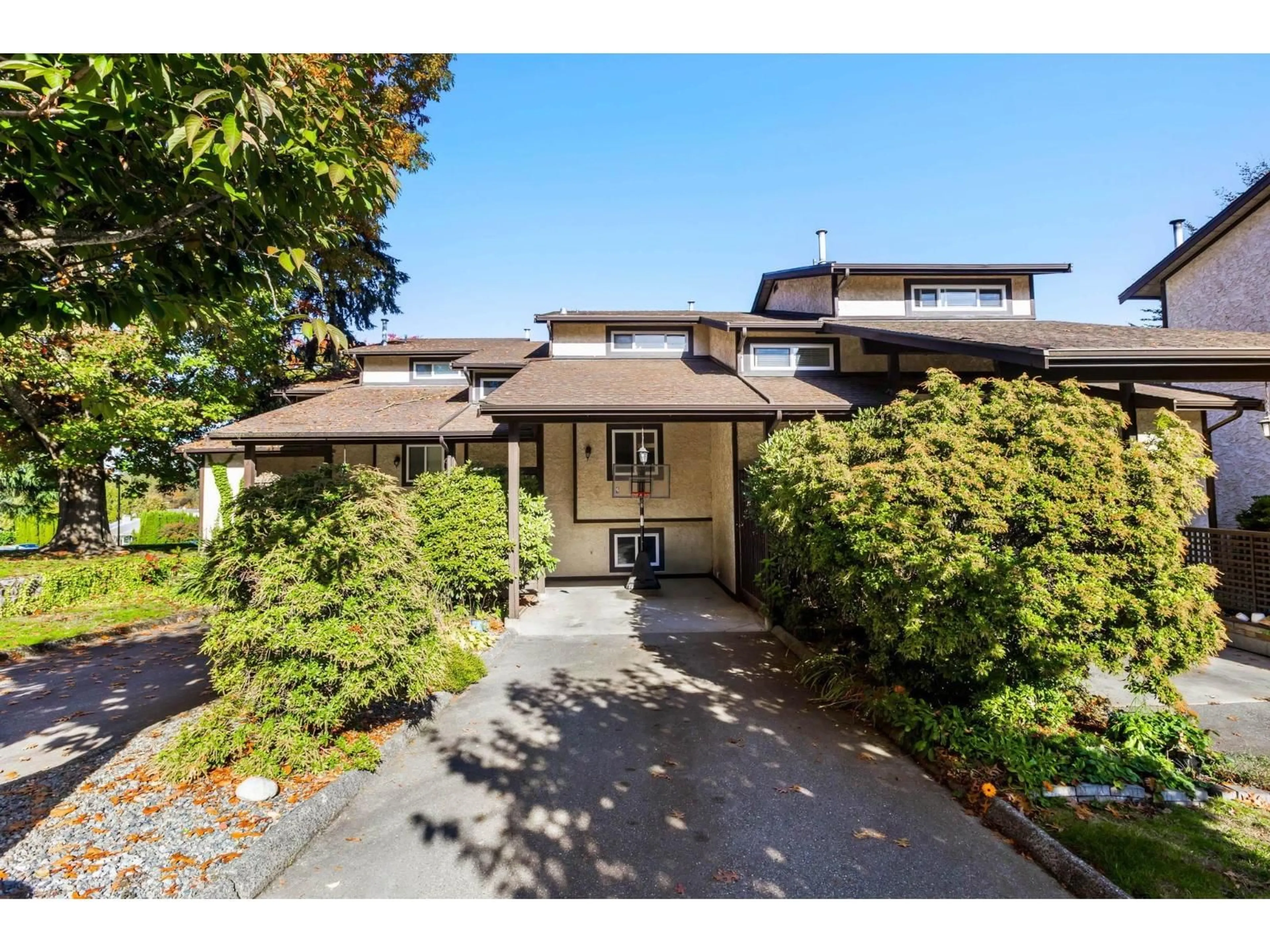 Unknown for 15 - 33361 WREN CRESCENT, Abbotsford British Columbia V2S5V9