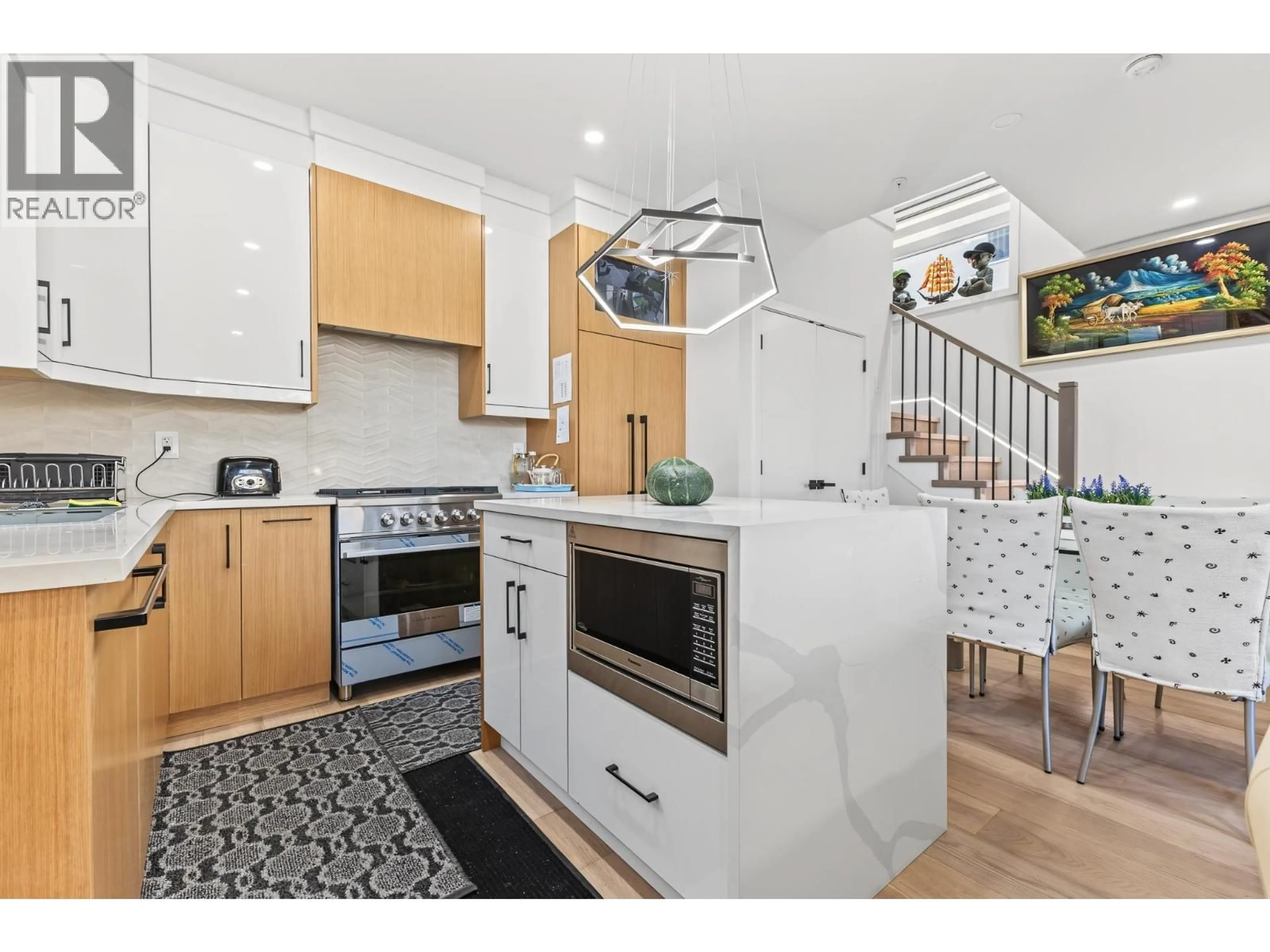 Open concept kitchen, unknown for 3436 4TH AVENUE, Vancouver British Columbia V5M1L9