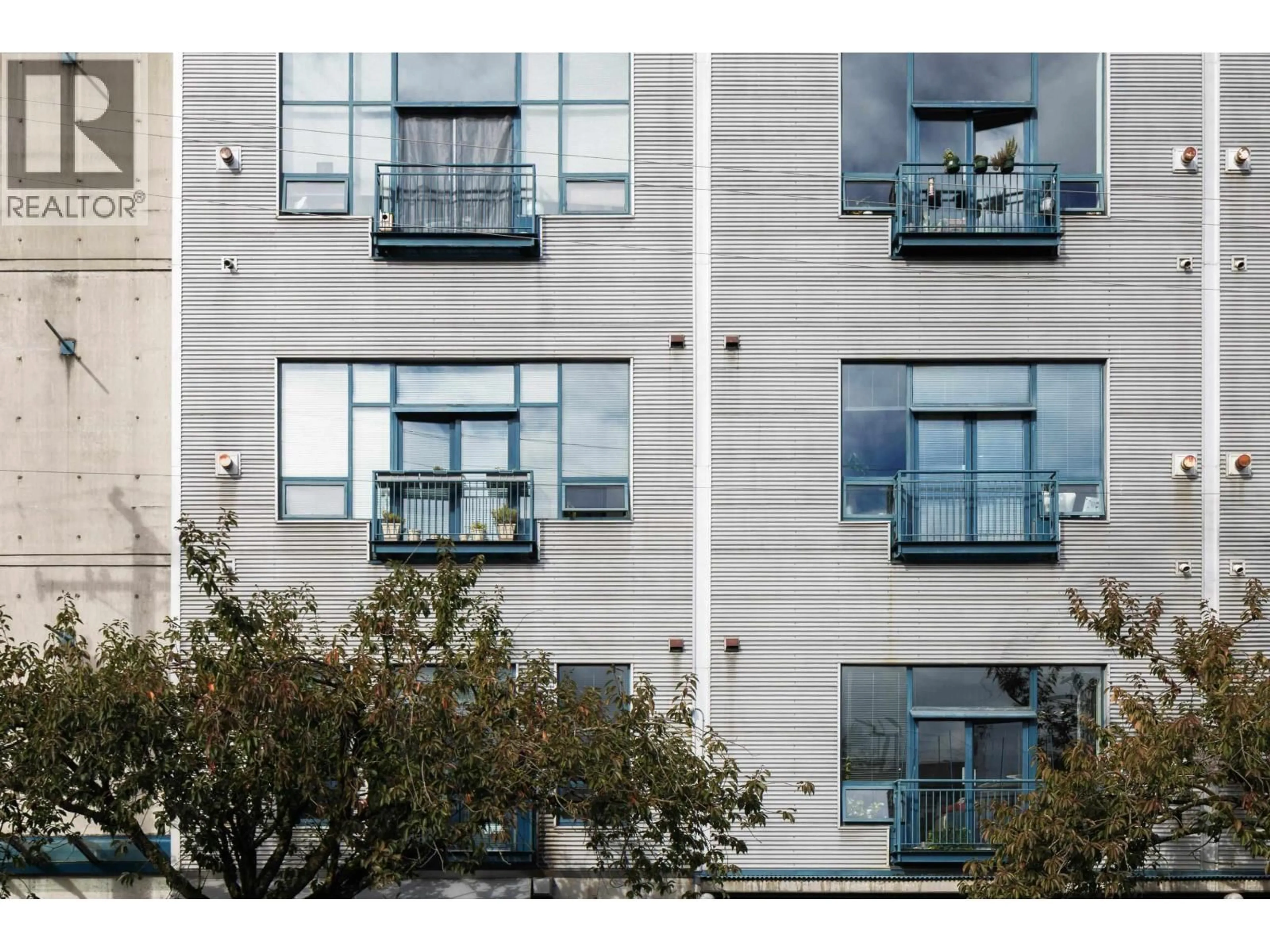 A pic from outside/outdoor area/front of a property/back of a property/a pic from drone, building for 207 - 2001 WALL STREET, Vancouver British Columbia V5L5E4