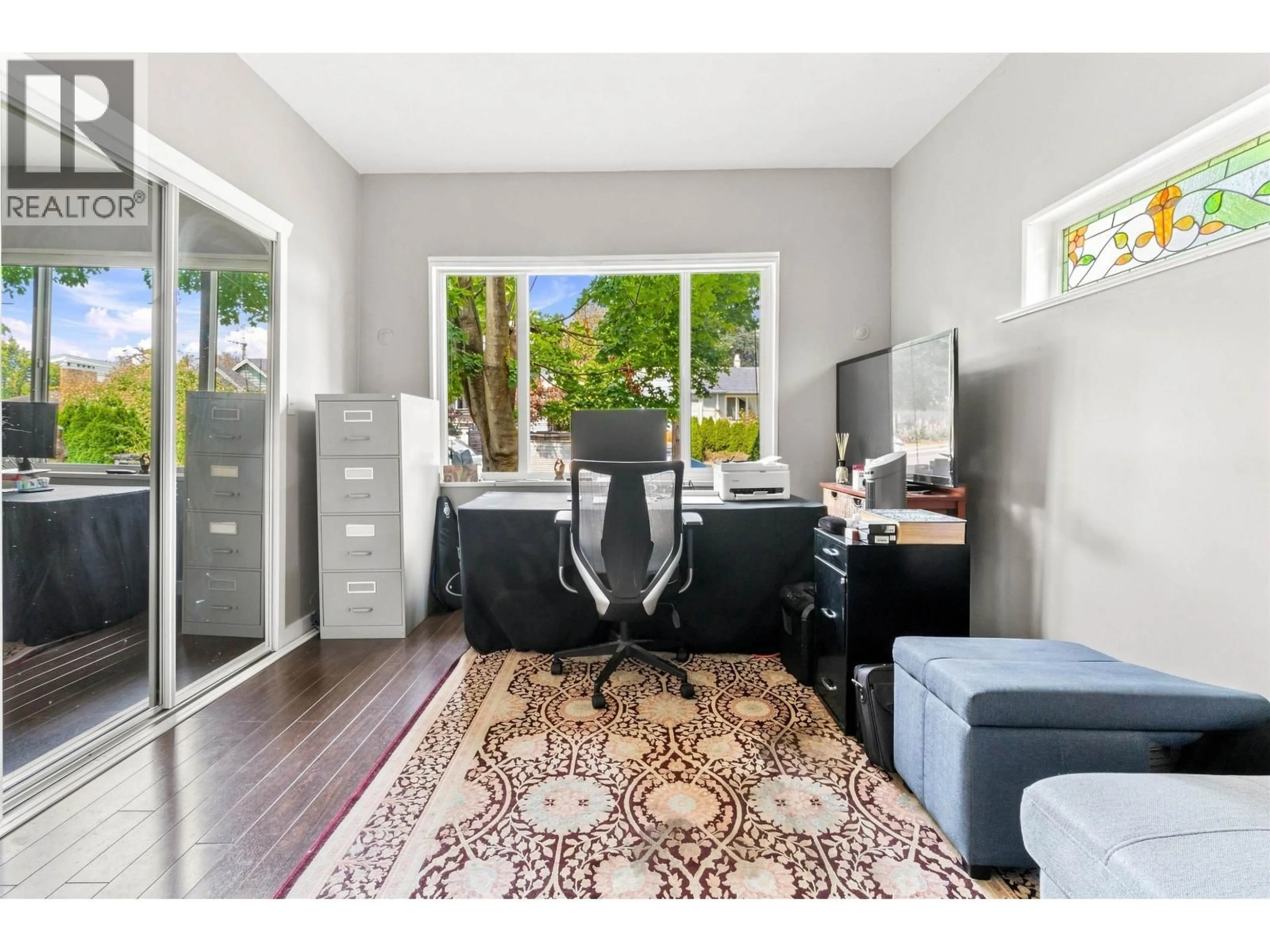 A pic of a room for 342 EIGHTH AVENUE, New Westminster British Columbia V3L4K8