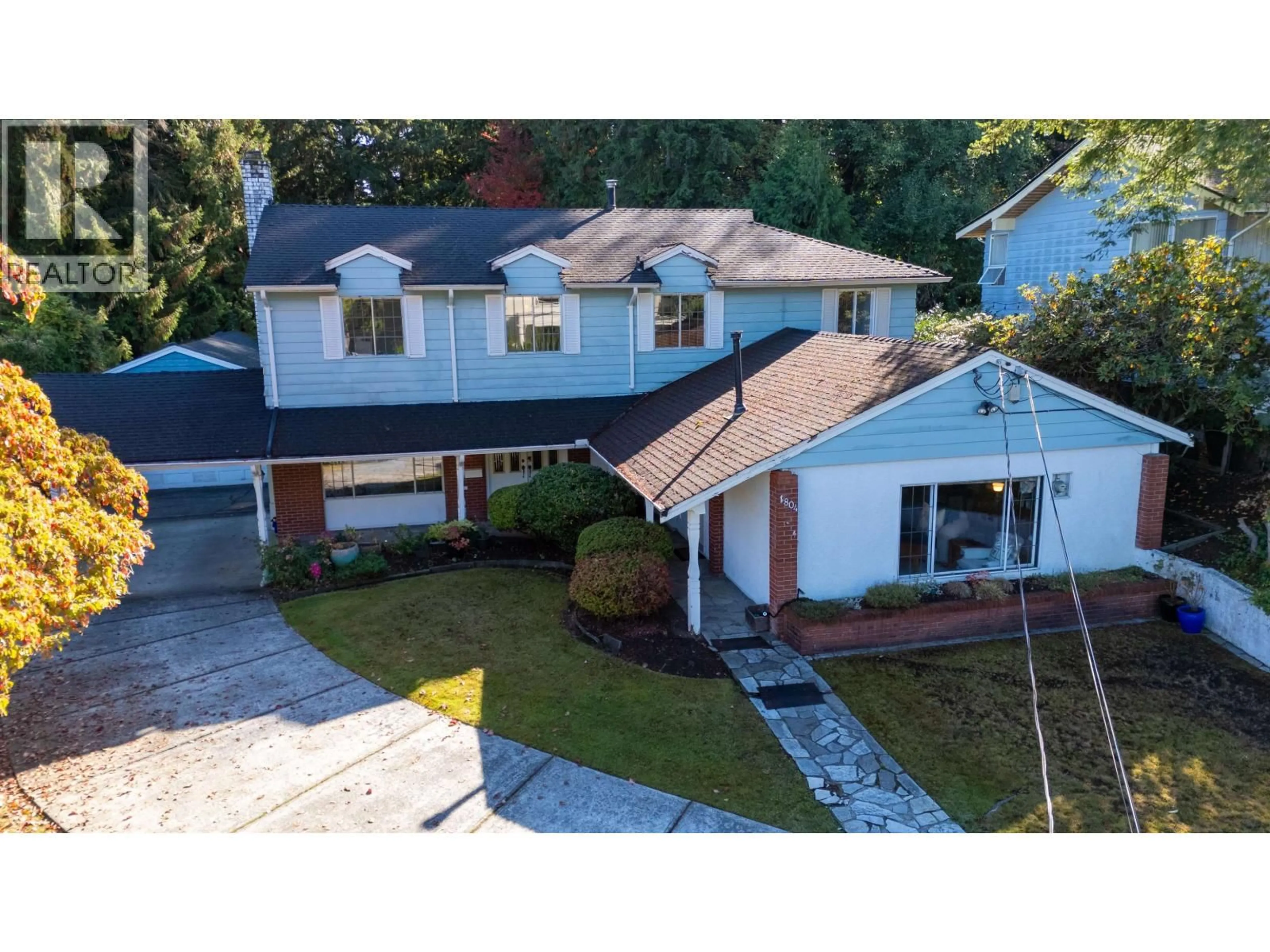 A pic from outside/outdoor area/front of a property/back of a property/a pic from drone, street for 1804 HARBOUR DRIVE, Coquitlam British Columbia V3J5W6