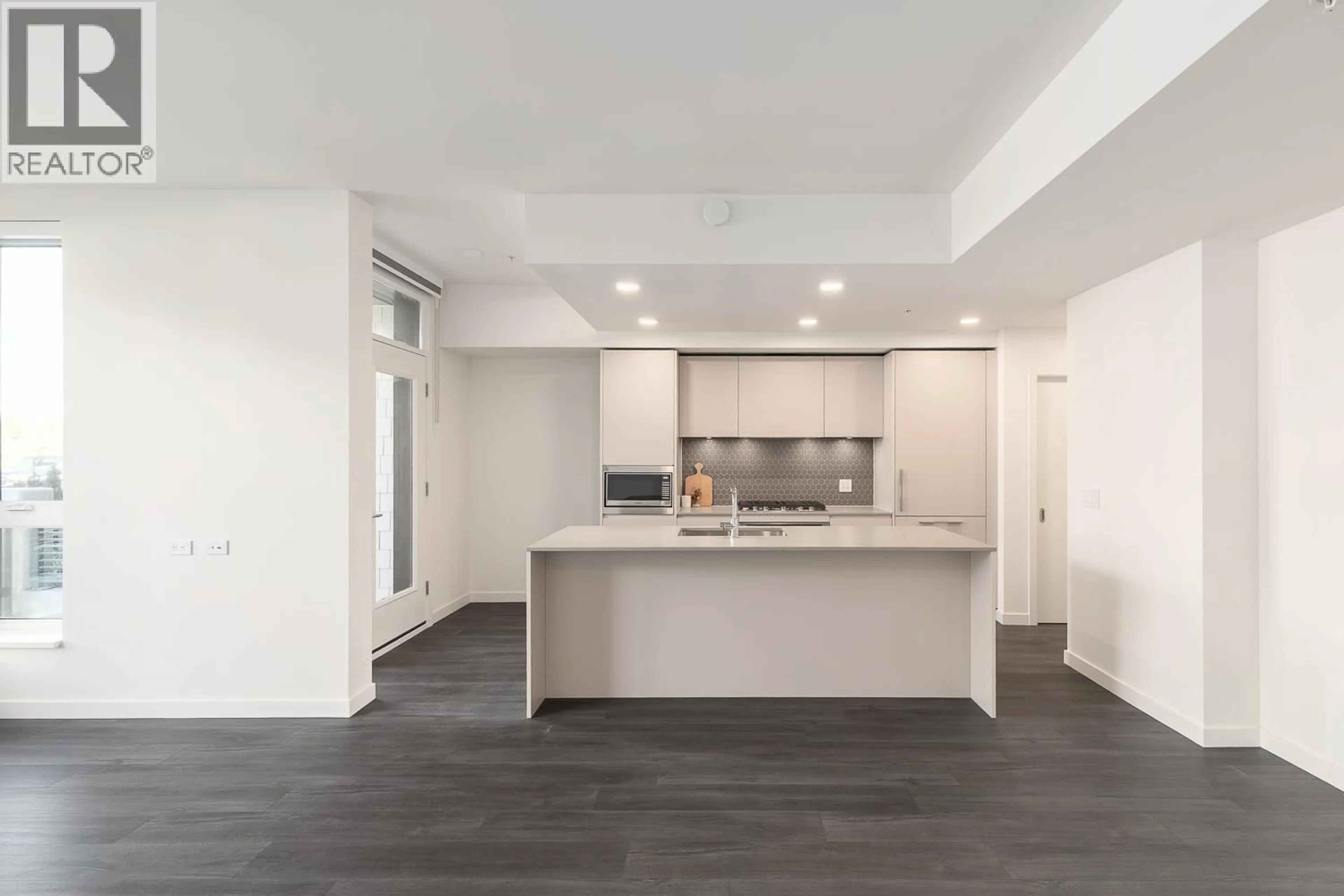 Open concept kitchen, unknown for 111 - 1502 SCOTT CRESCENT, Squamish British Columbia V8B1G7