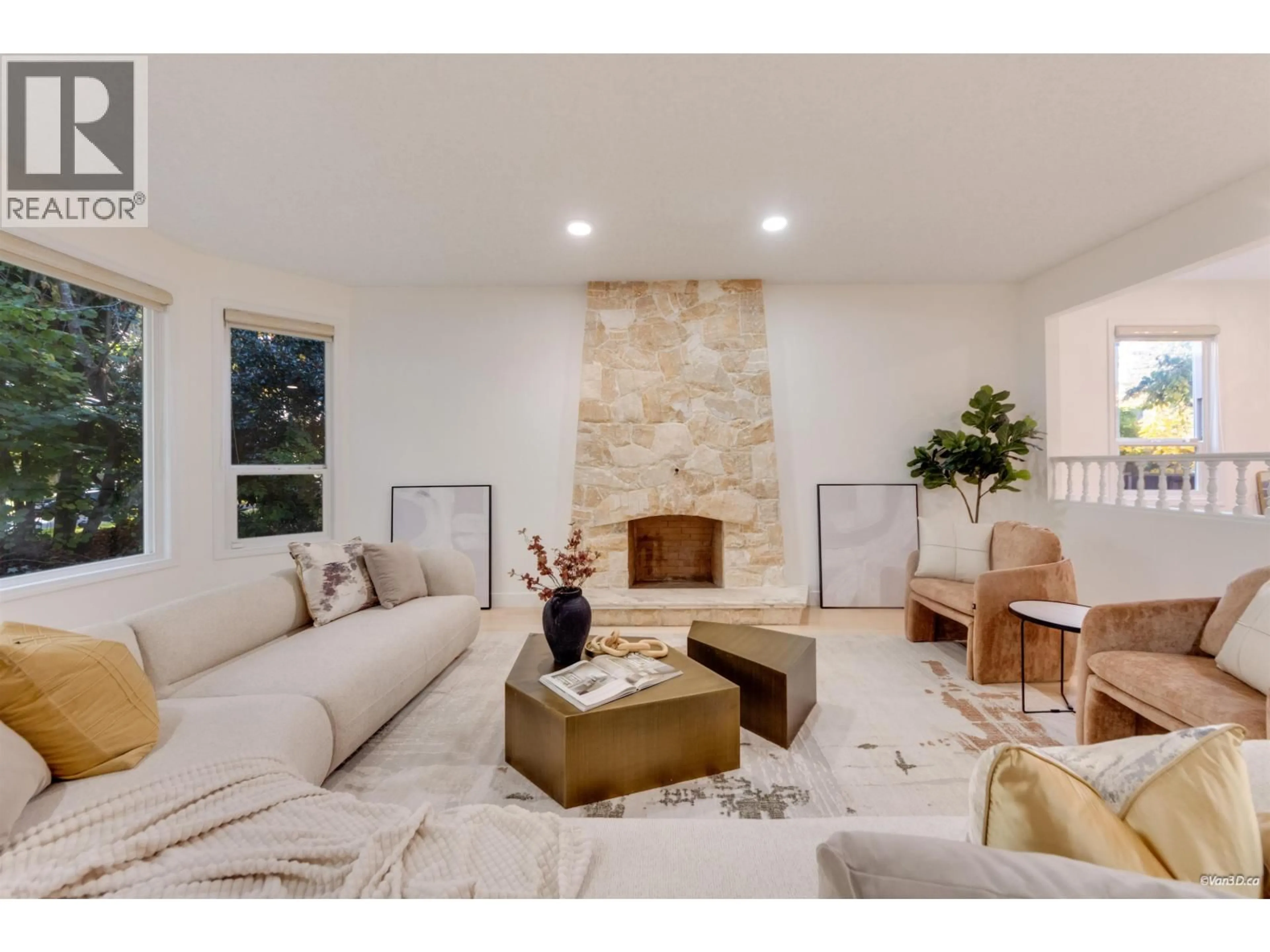 Living room with furniture, unknown for 6707 LABURNUM STREET, Vancouver British Columbia V6P5M6