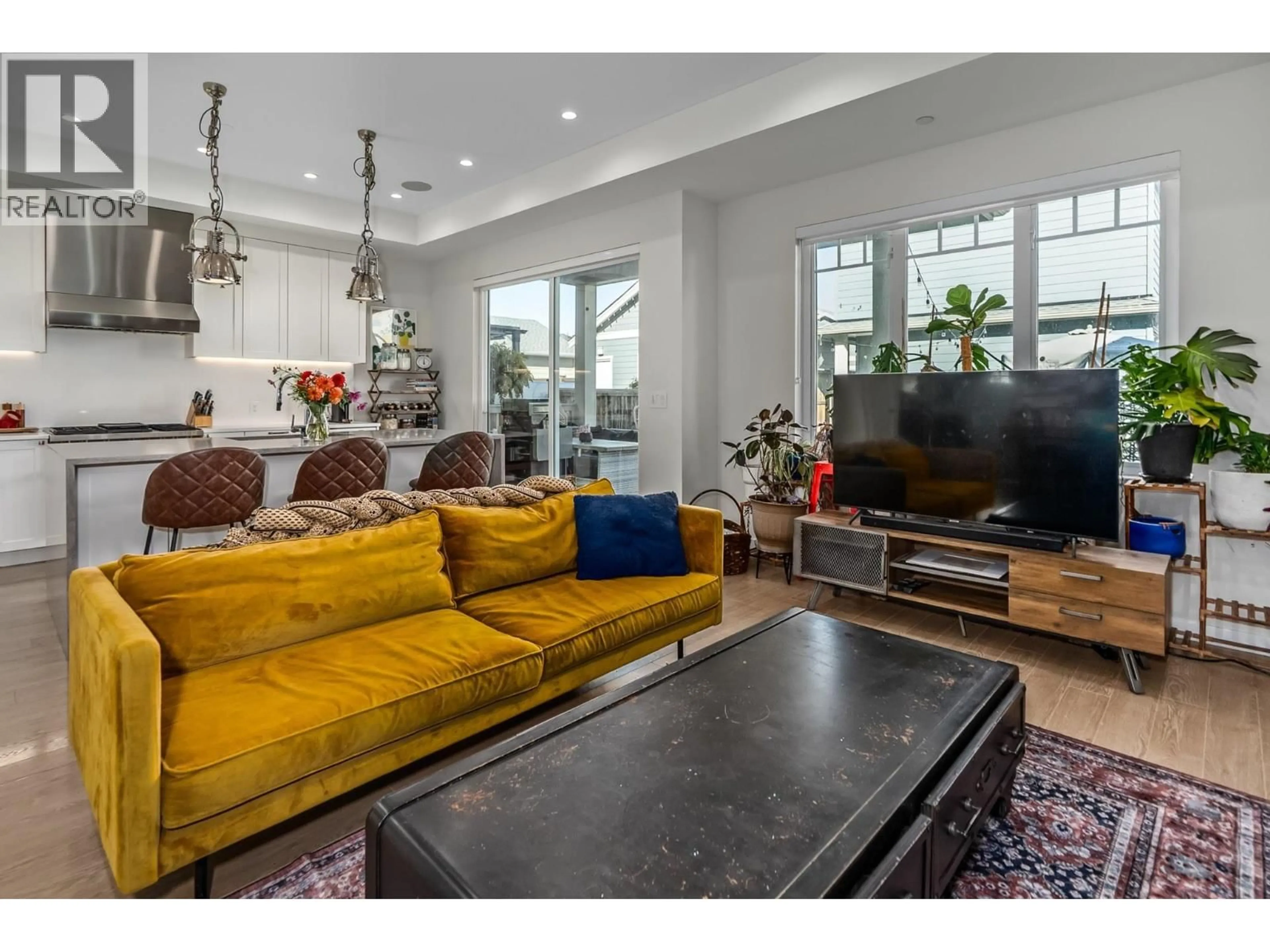 Living room with furniture, unknown for 2284 CORMORANT DRIVE, Tsawwassen British Columbia V4M4G2