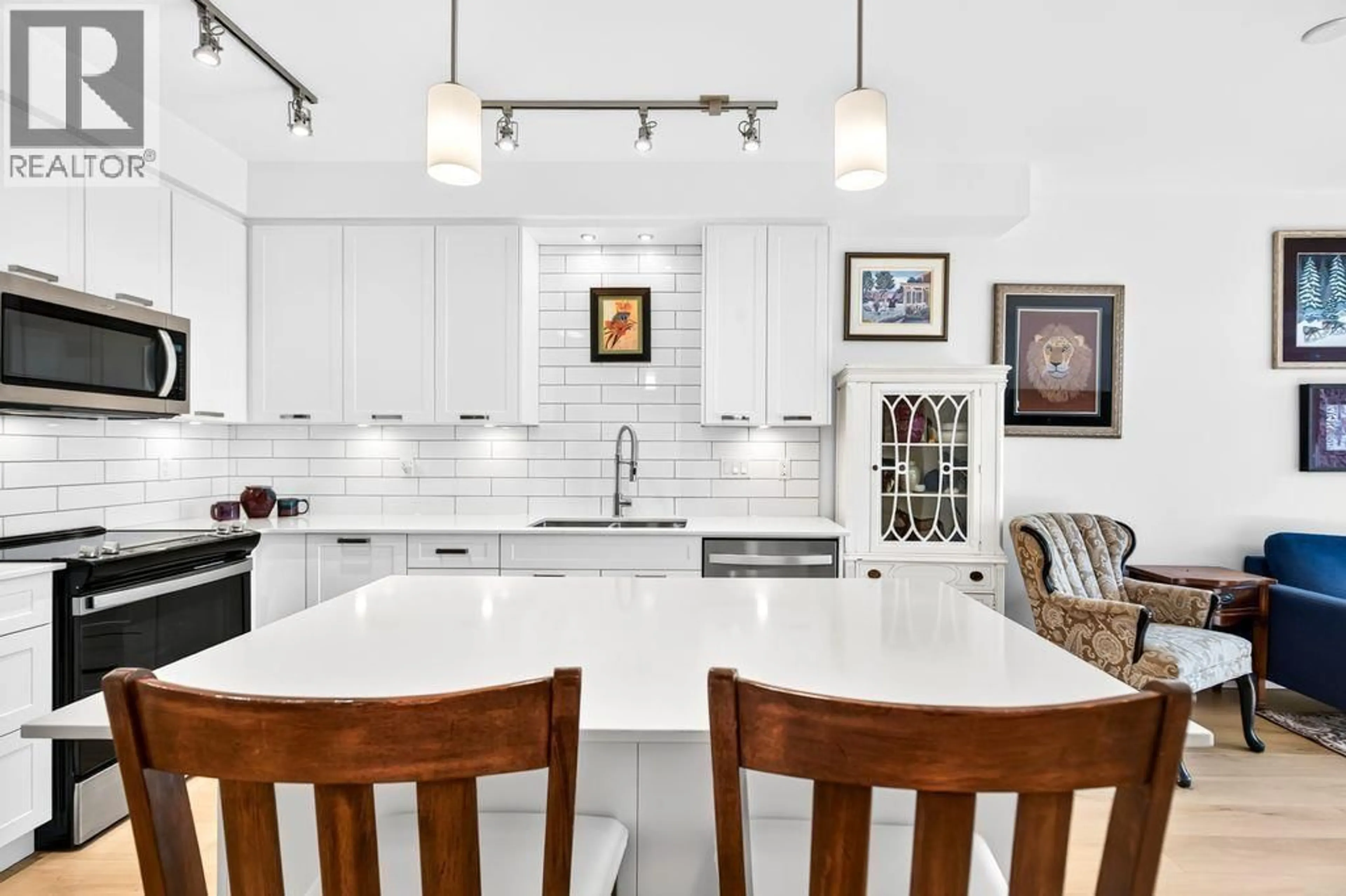 Contemporary kitchen, ceramic/tile floor for 107 - 22562 121 AVENUE, Maple Ridge British Columbia V2X3Y8
