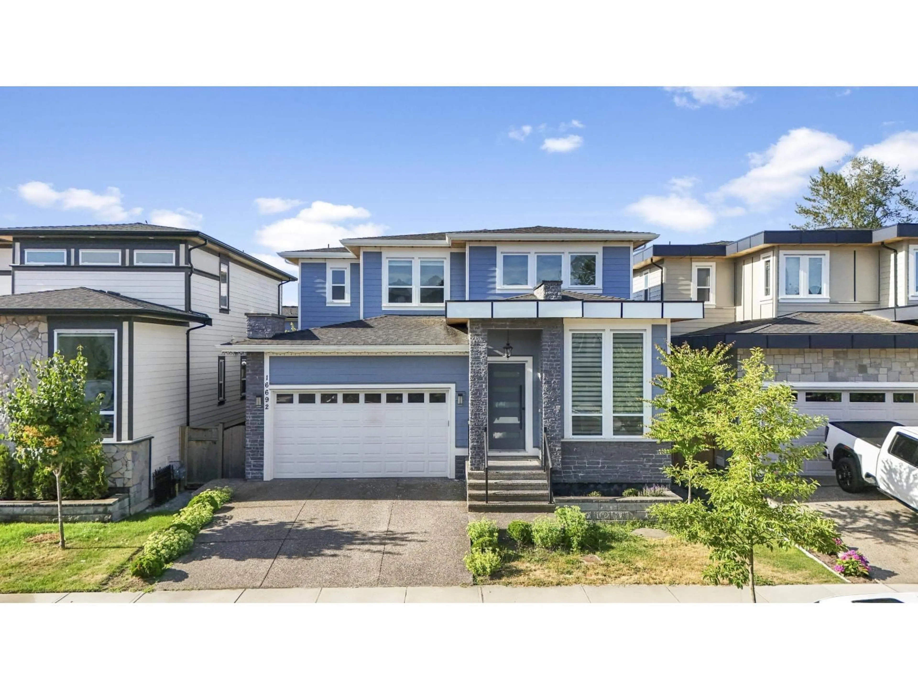 Home with vinyl exterior material, street for 16692 18 AVENUE, Surrey British Columbia V3Z9X5