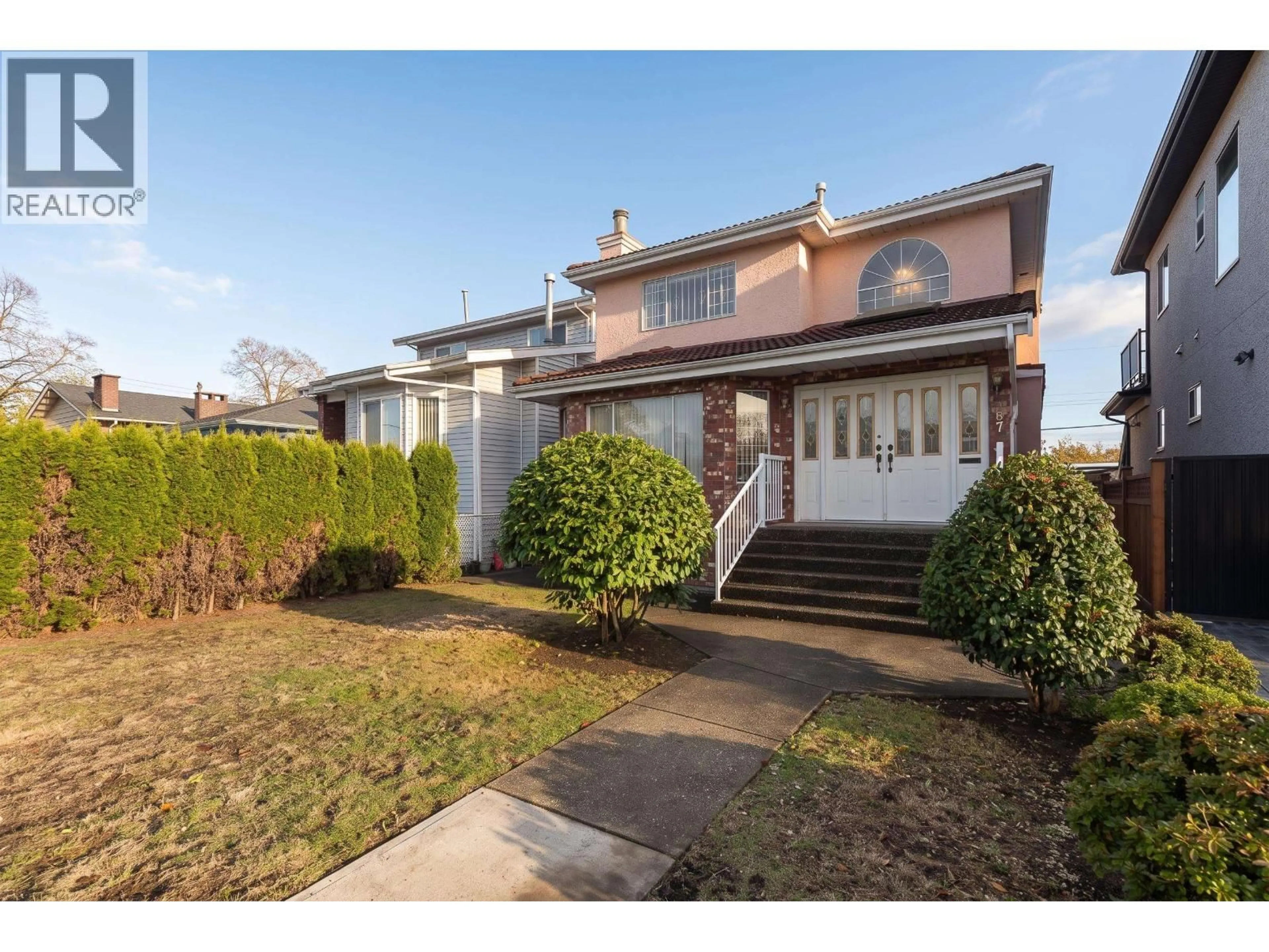 Unknown for 3078 6TH AVENUE, Vancouver British Columbia V5M1S3