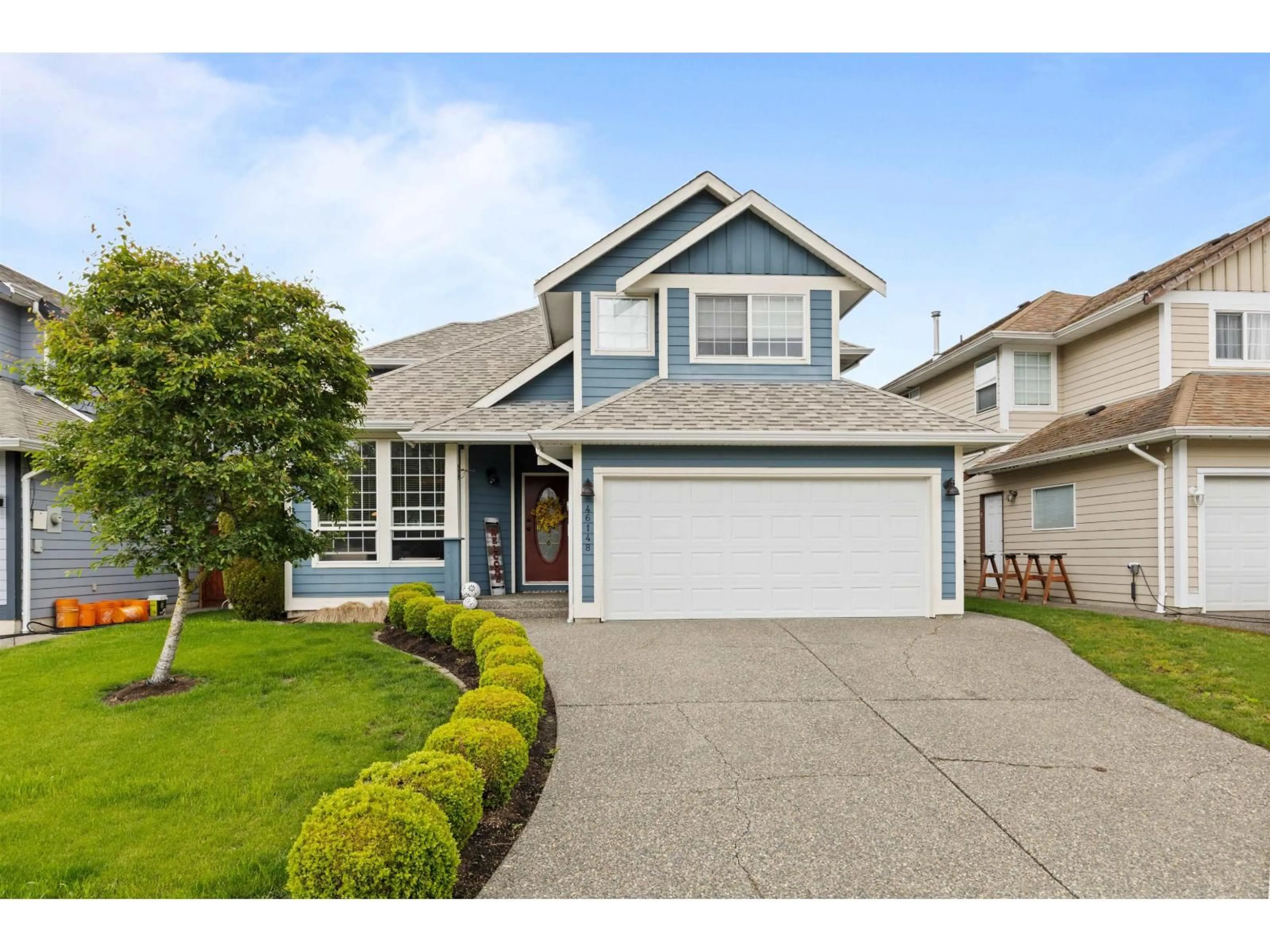 Home with vinyl exterior material, street for 46148 DANIEL DRIVE, Chilliwack British Columbia V2R5R5