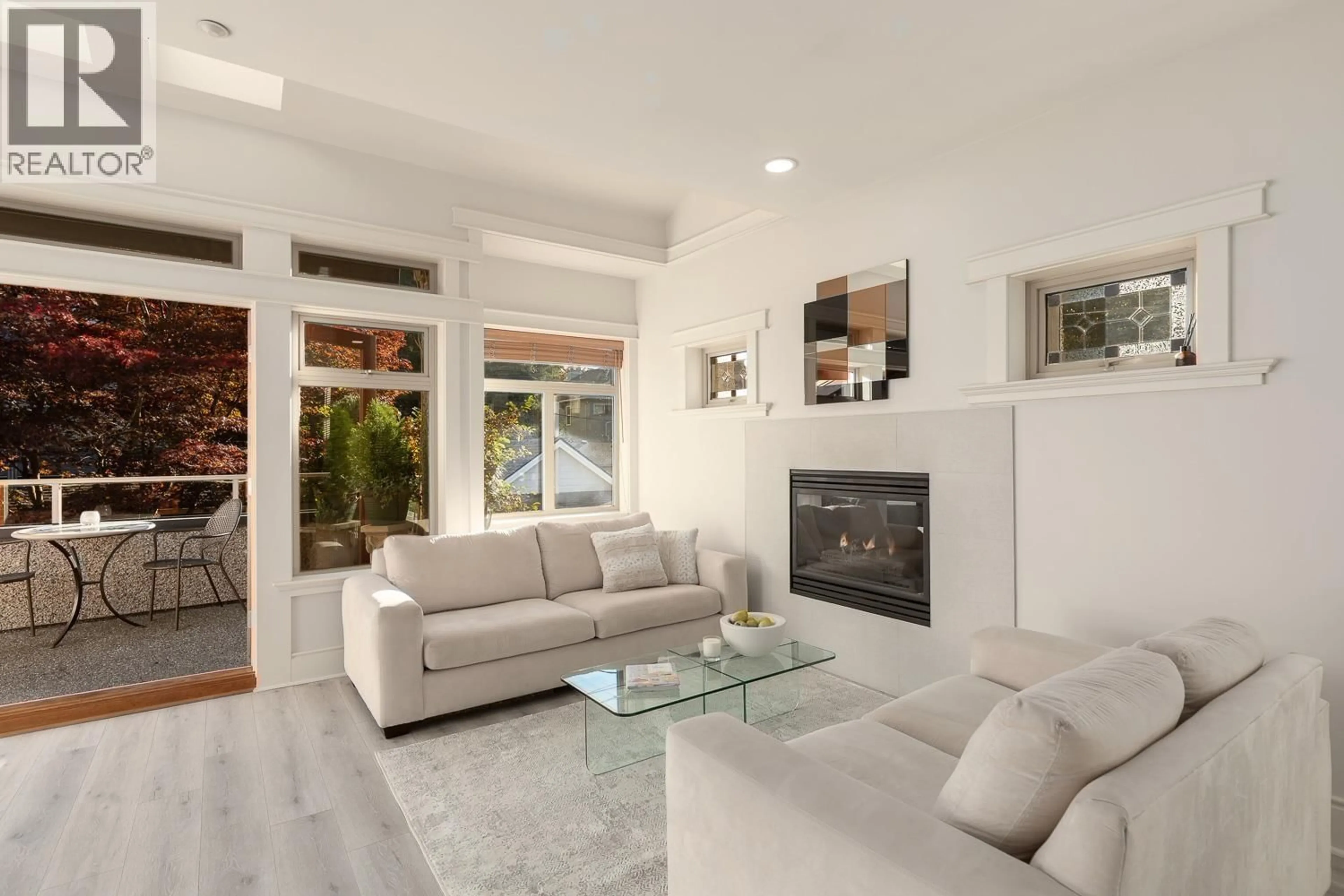 Living room with furniture, unknown for 1976 12TH AVENUE, Vancouver British Columbia V6J2E9