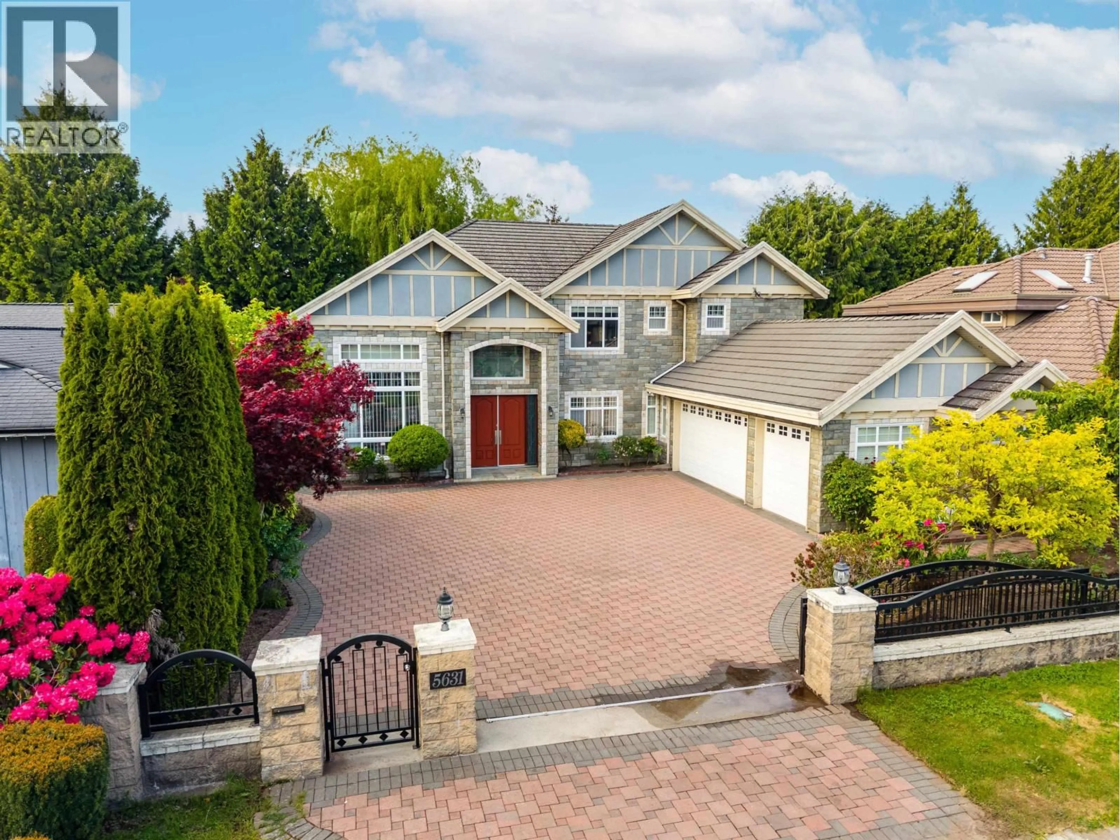Home with vinyl exterior material, street for 5631 CLEARWATER DRIVE, Richmond British Columbia V7C3B6