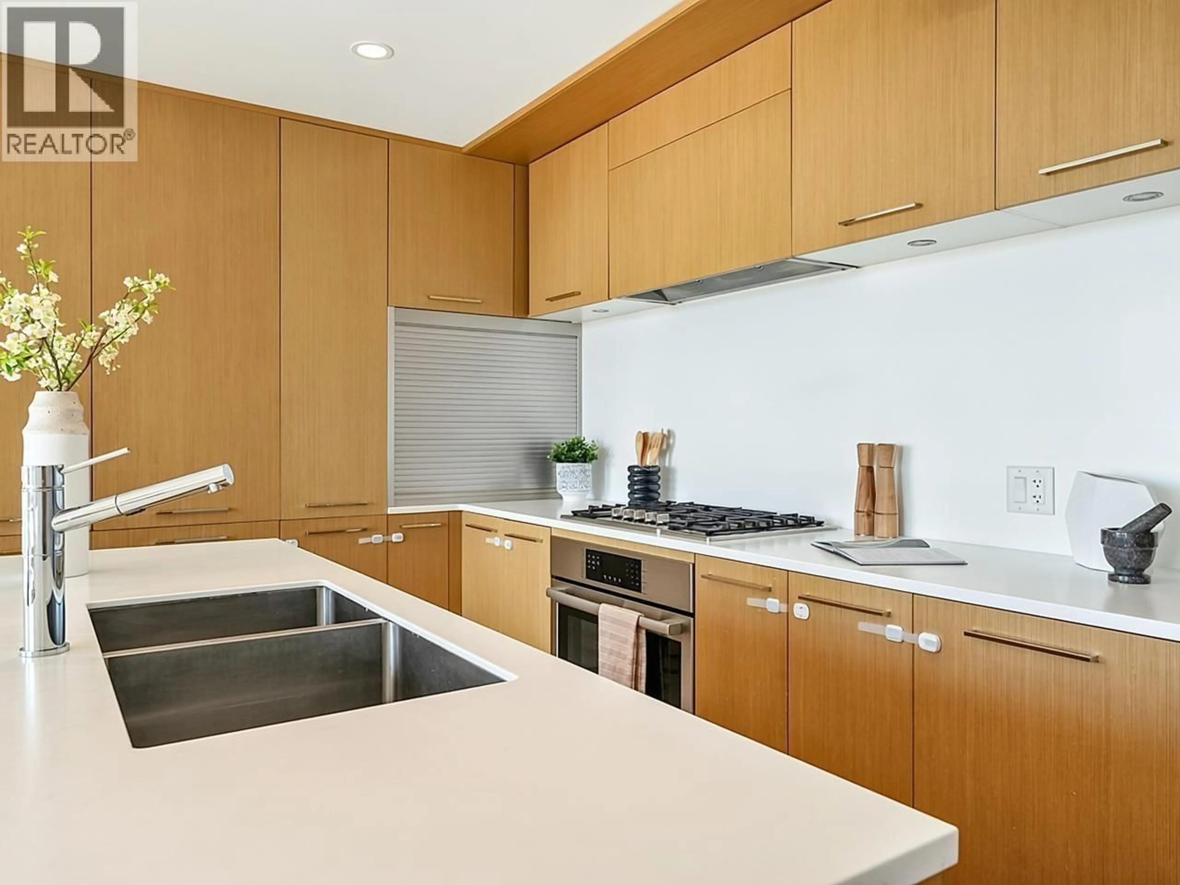 Unknown for 605 - 5115 CAMBIE STREET, Vancouver British Columbia V5Z2Z6