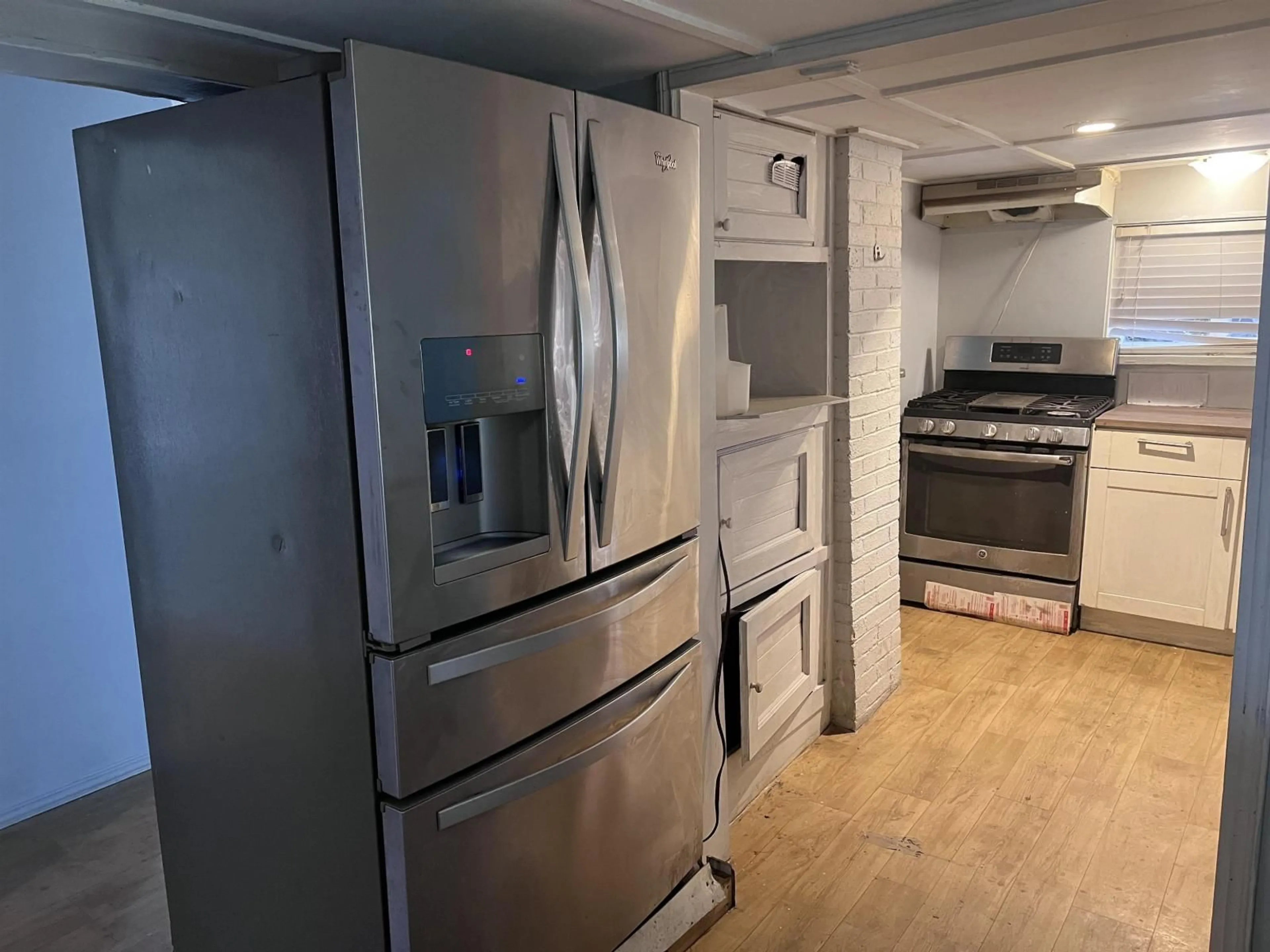 Unknown for 30563 SILVERDALE AVENUE, Mission British Columbia V4S1K4
