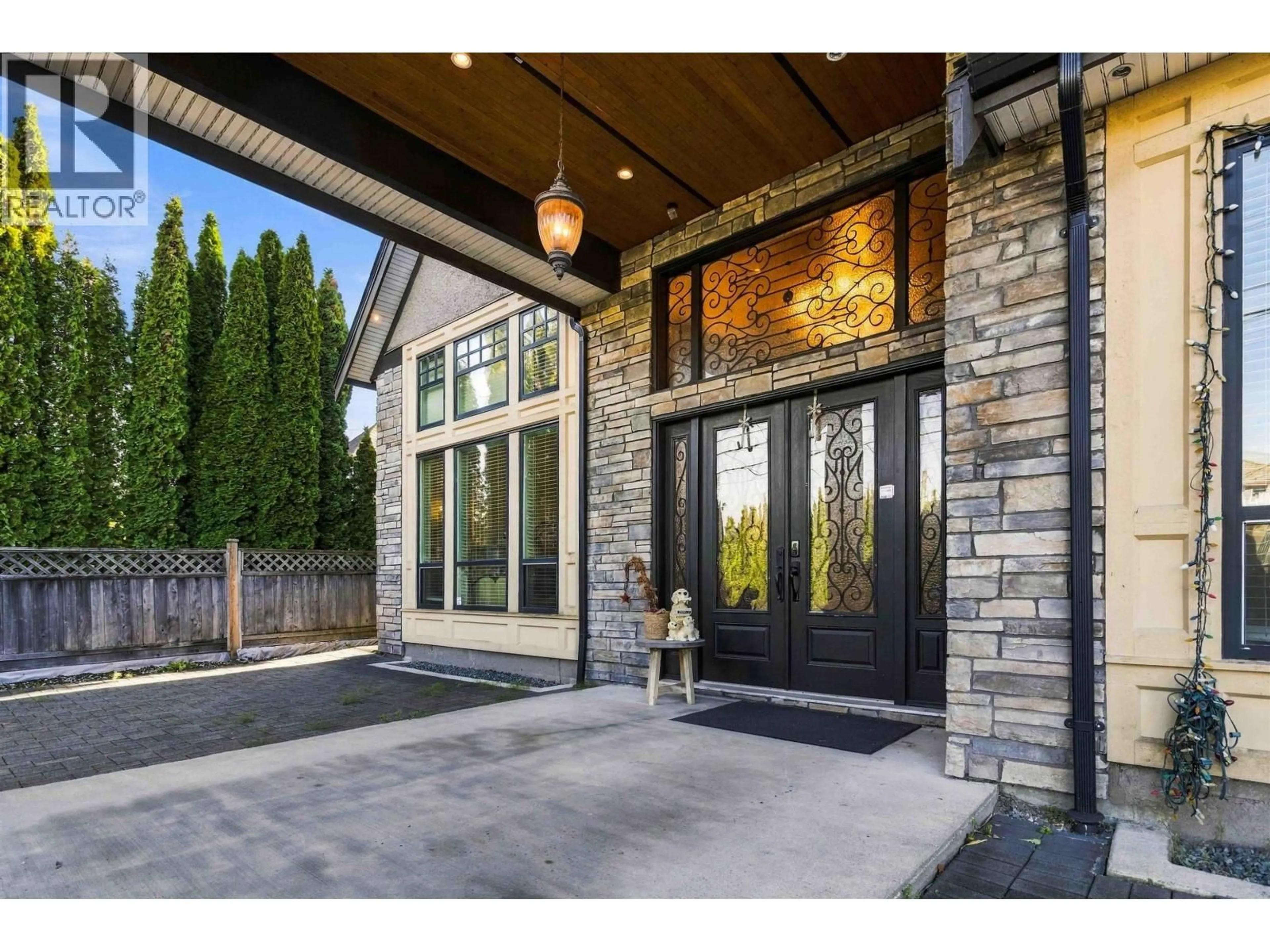 Unknown for 11360 GRANVILLE AVENUE, Richmond British Columbia V6Y1R6